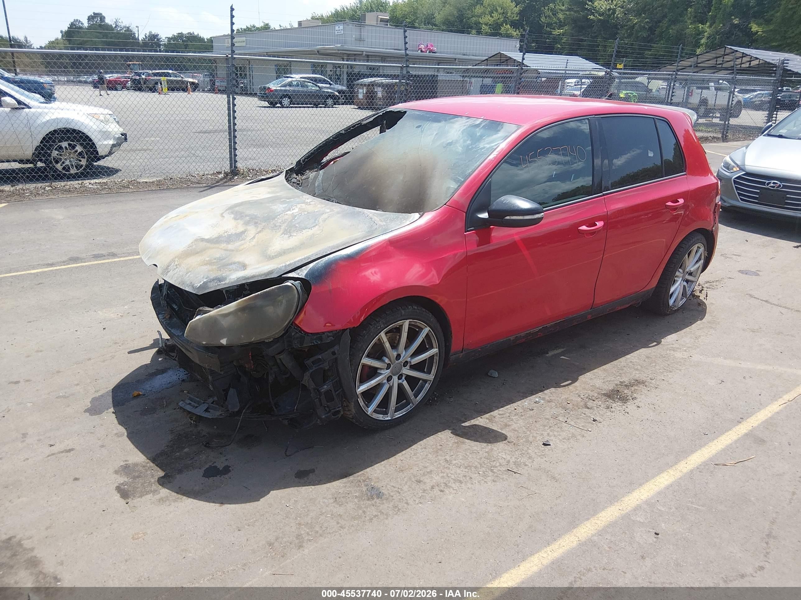 2011 Volkswagen Gti 4-door Красный vin: WVWGD7AJ3BW198317