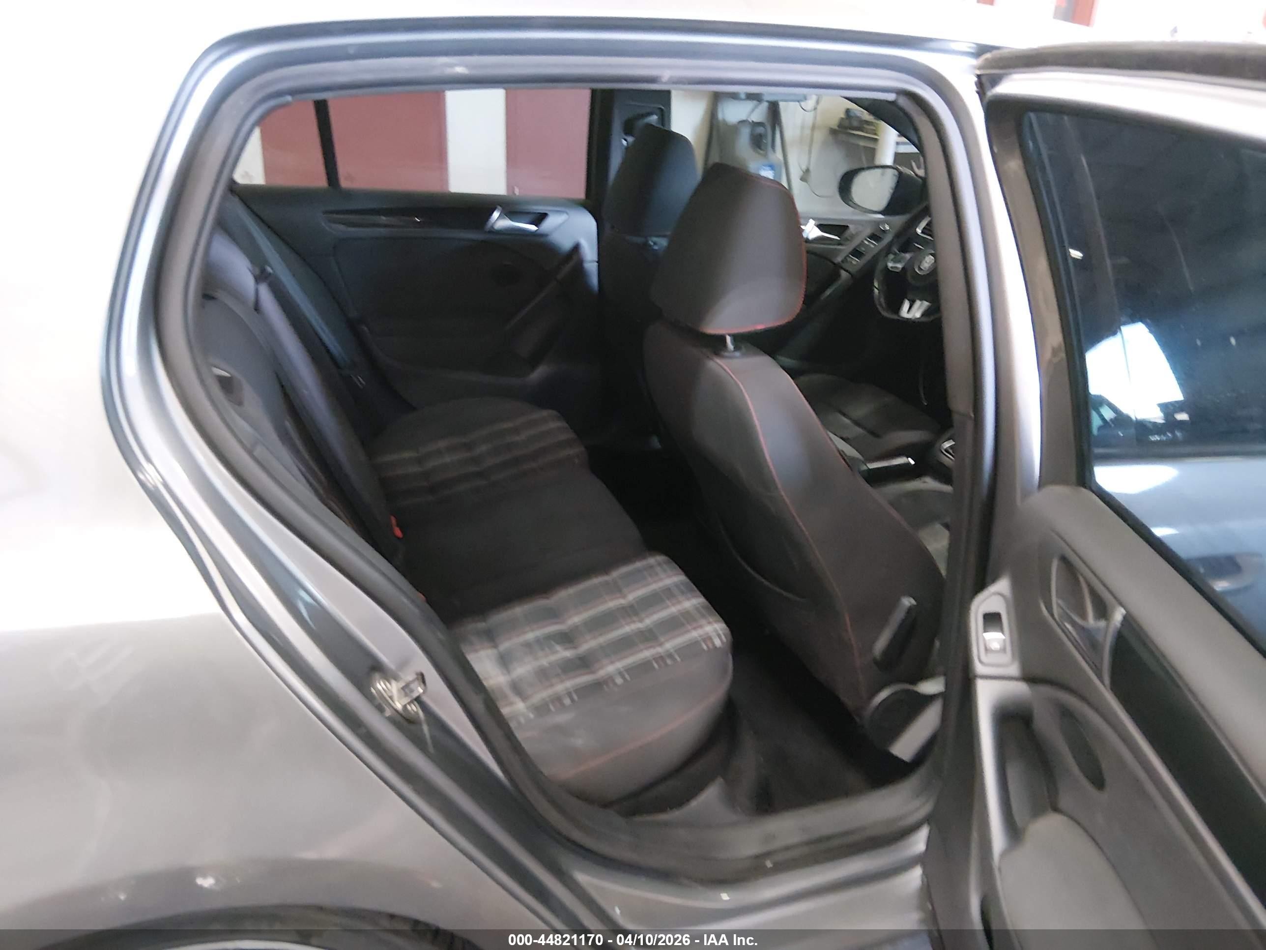 2012 Volkswagen Gti 4-door Gray vin: WVWGD7AJ6CW307564