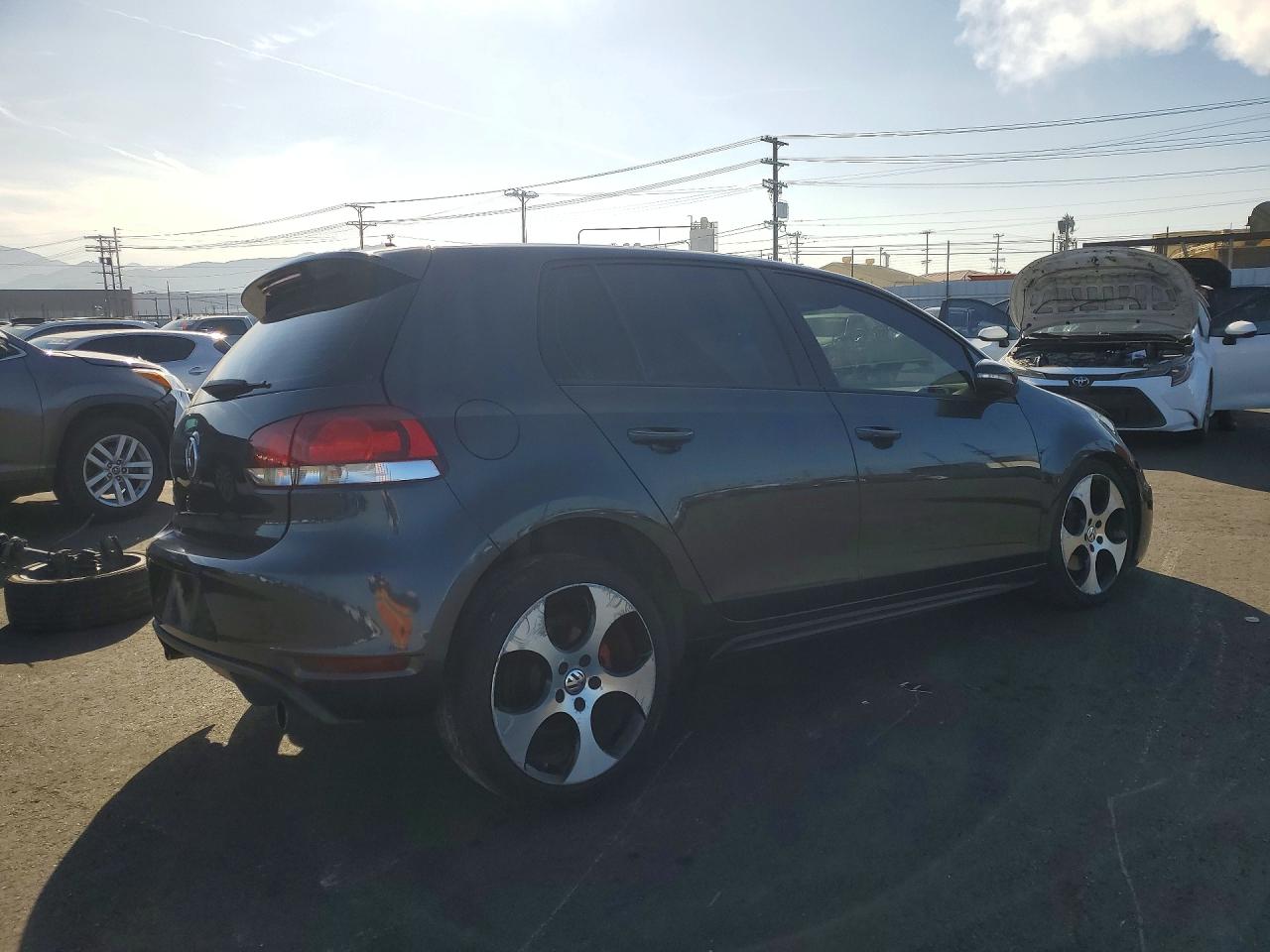2011 Volkswagen Gti Charcoal vin: WVWGD7AJ9BW253756