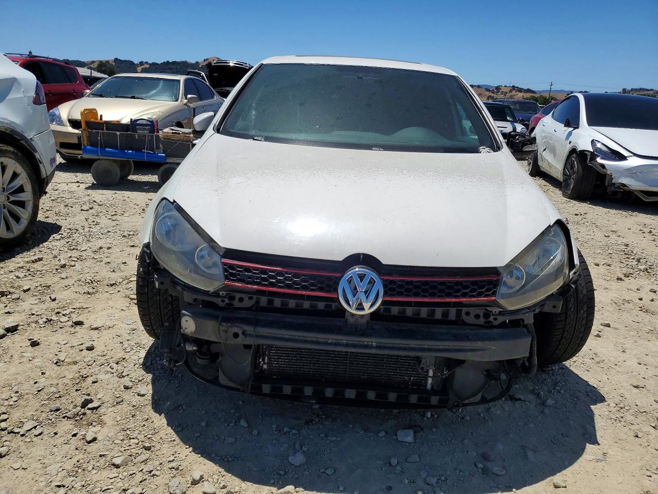 2011 Volkswagen Gti Белый vin: WVWGD7AJ9BW336720