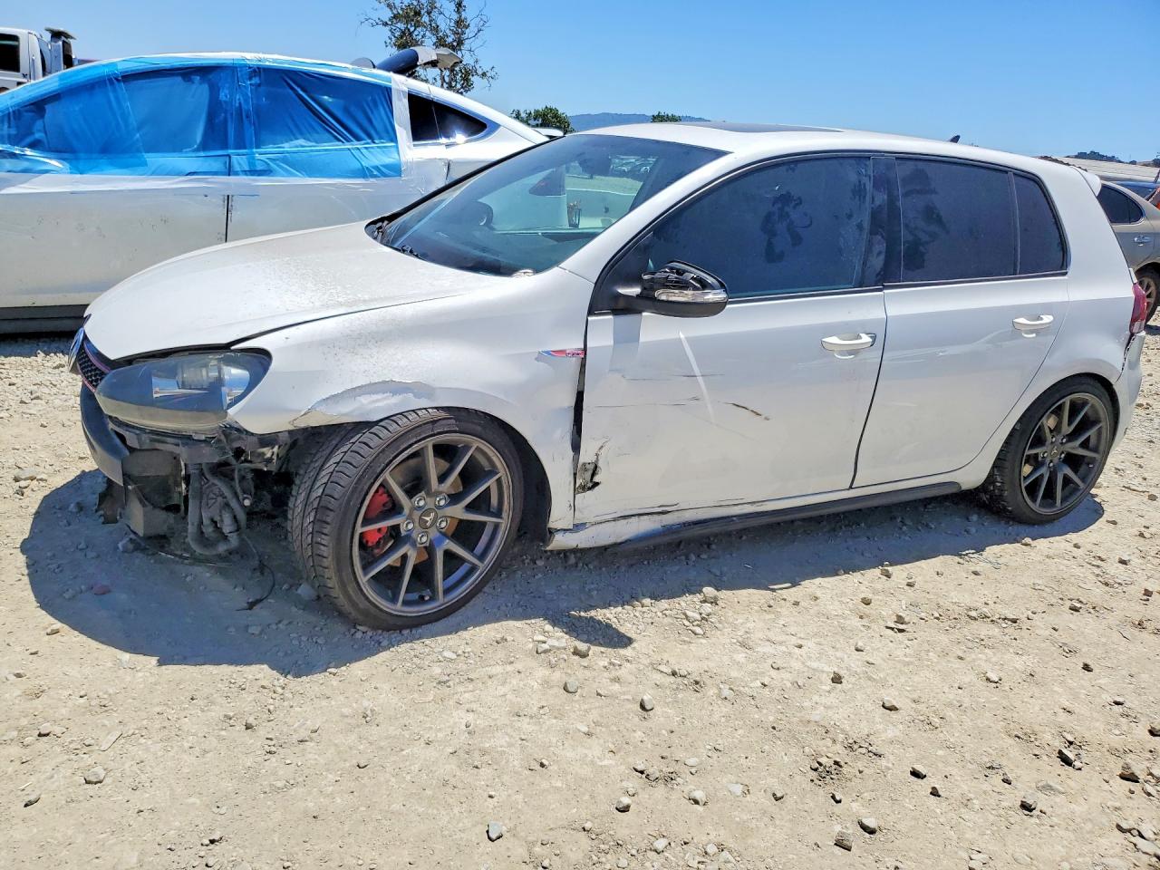 2011 Volkswagen Gti Белый vin: WVWGD7AJ9BW336720