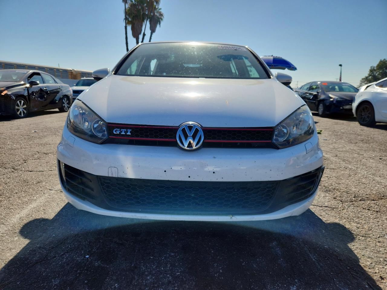 2012 Volkswagen Gti White vin: WVWGD7AJ9CW015195