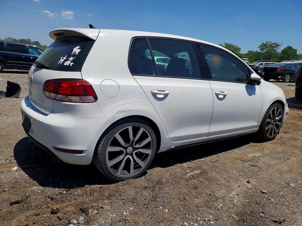 2013 Volkswagen Gti Белый vin: WVWGD7AJ9DW006966