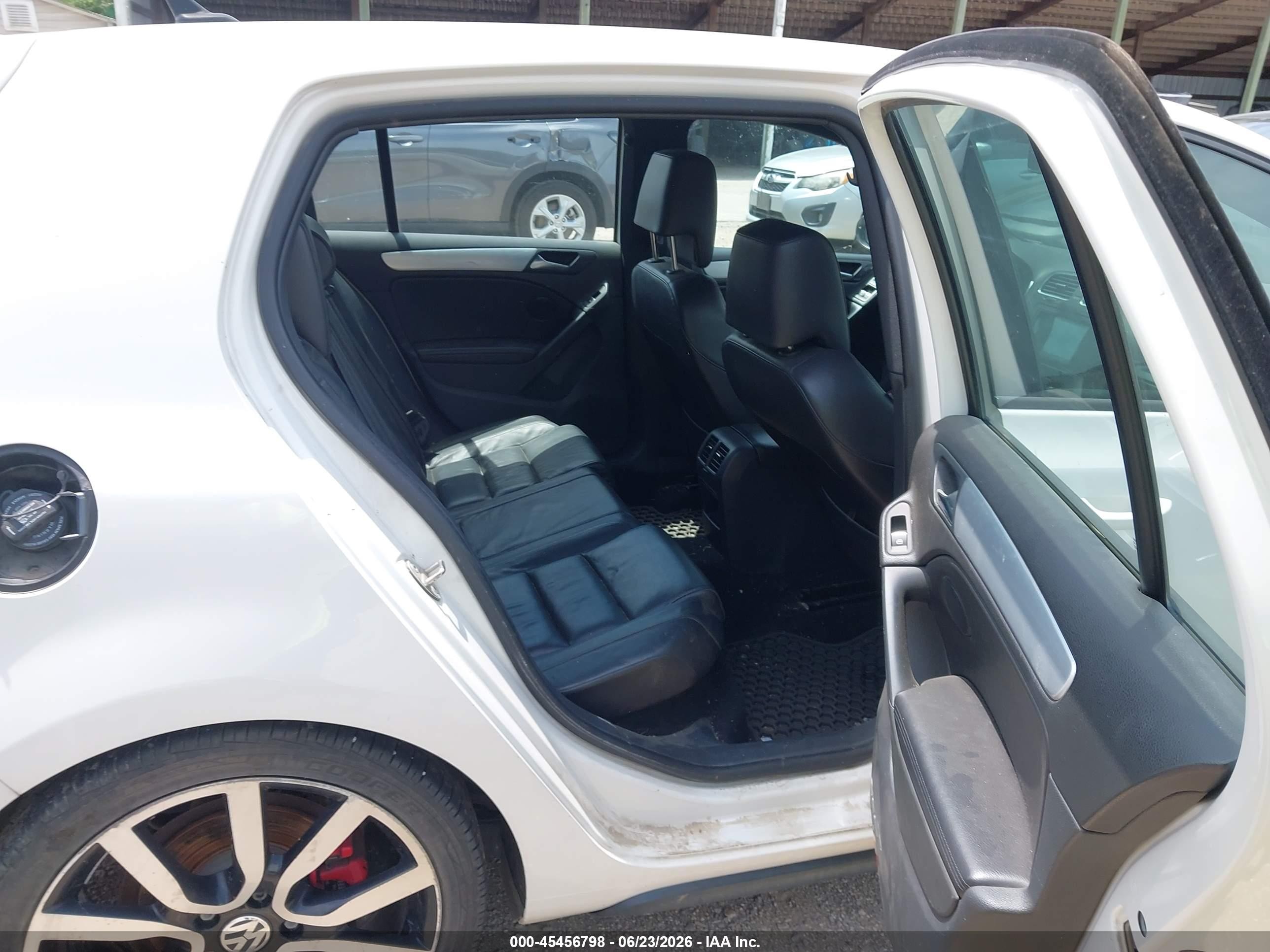 2013 Volkswagen Gti 4-door Autobahn White vin: WVWGD7AJ9DW098256