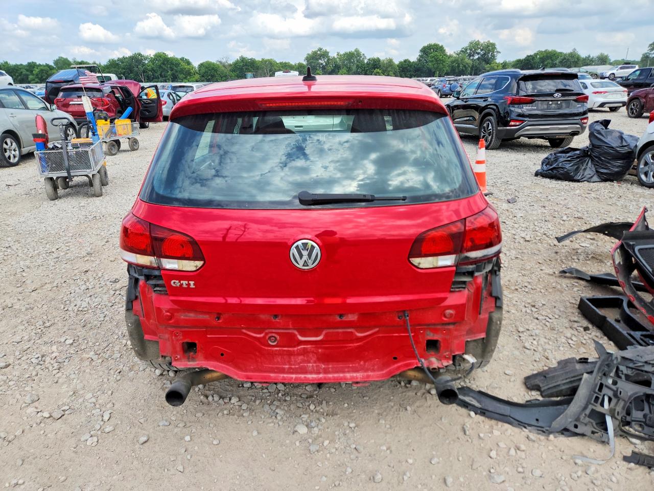 2013 Volkswagen Gti Red vin: WVWGD7AJXDW063080