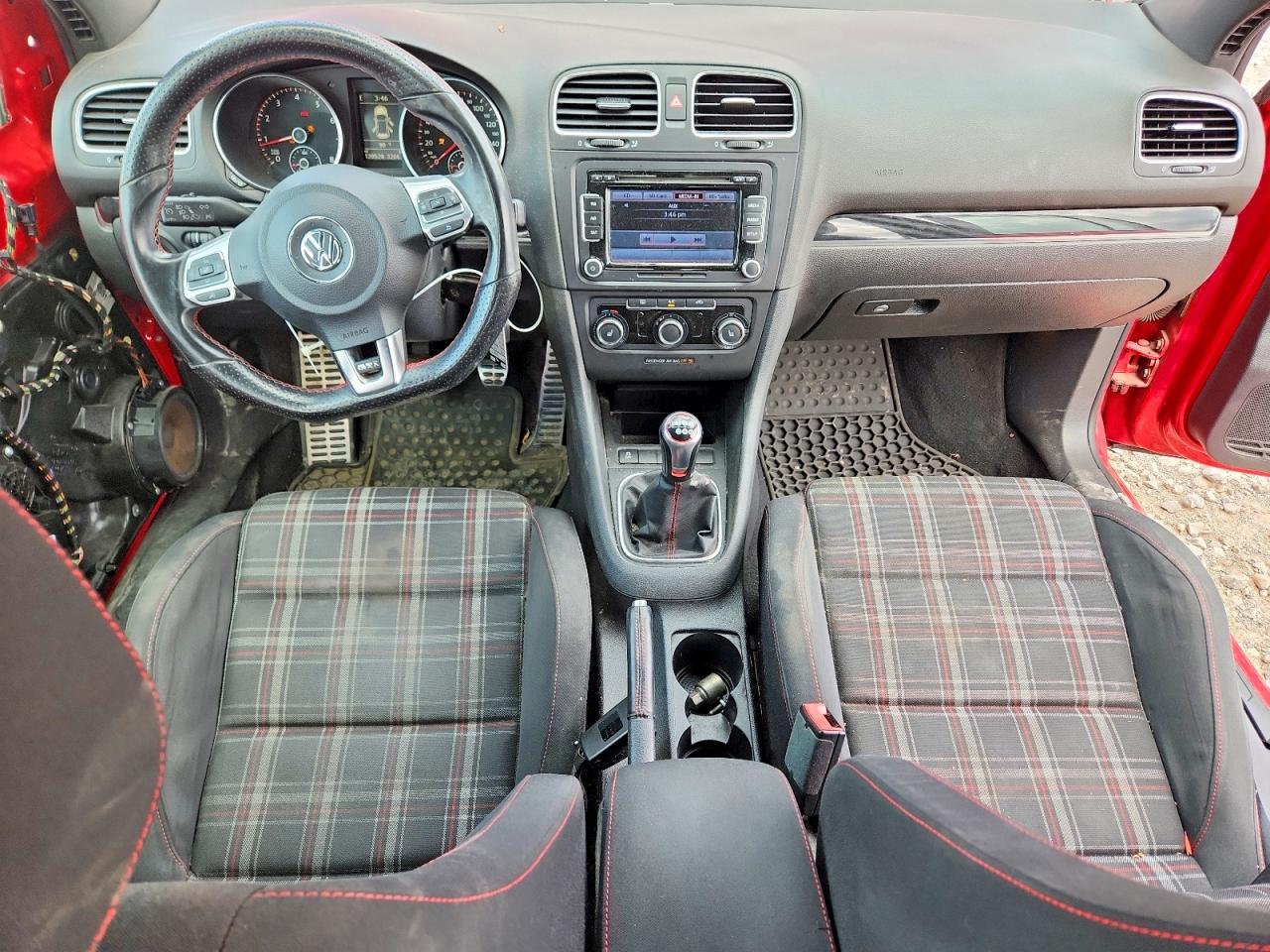 2013 Volkswagen Gti Red vin: WVWGD7AJXDW063080