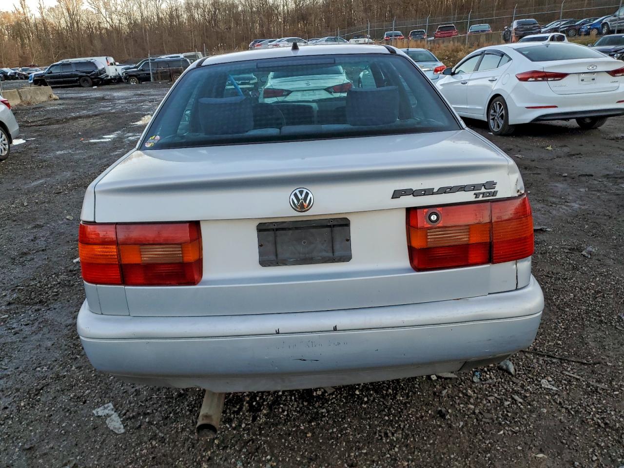 1997 Volkswagen Passat Tdi Silver vin: WVWGG83A8VB008291