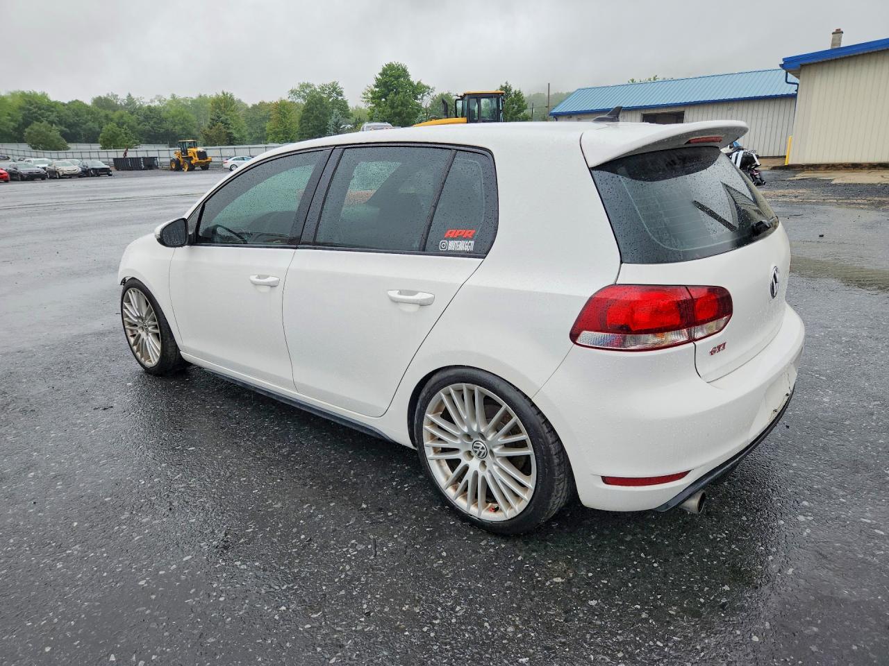 2011 Volkswagen Gti White vin: WVWGV7AJ1BW251335