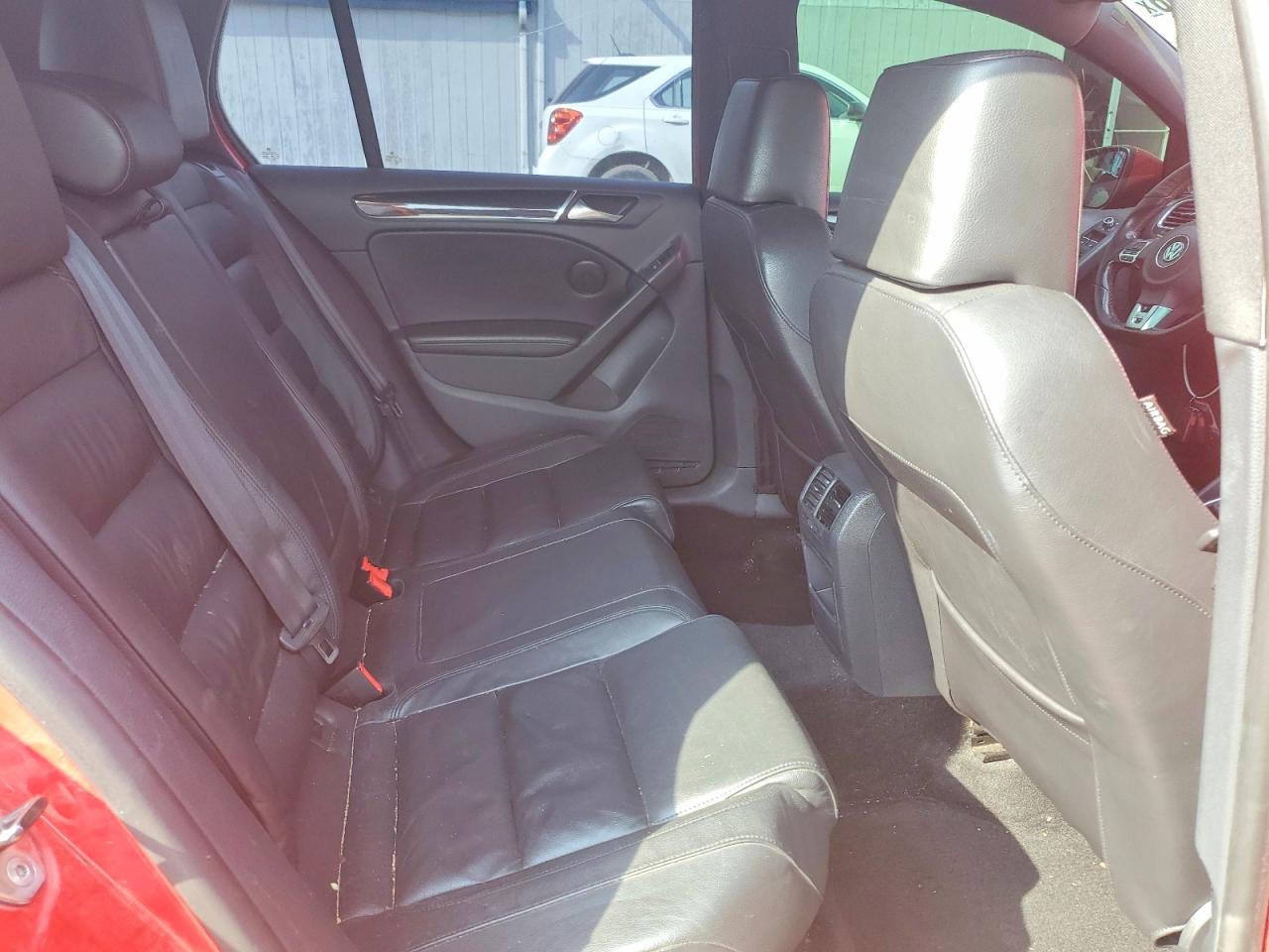 2011 Volkswagen Gti Red vin: WVWGV7AJ2BW119751