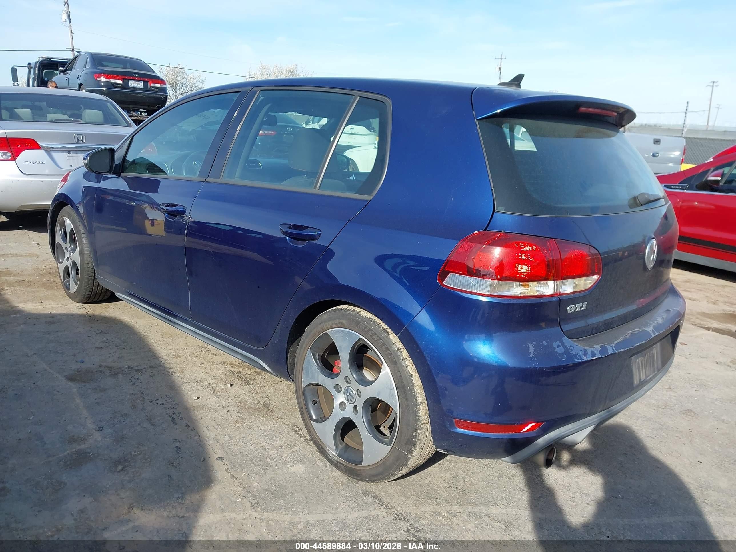 2011 Volkswagen Gti 4-door Dark Blue vin: WVWGV7AJ4BW030117