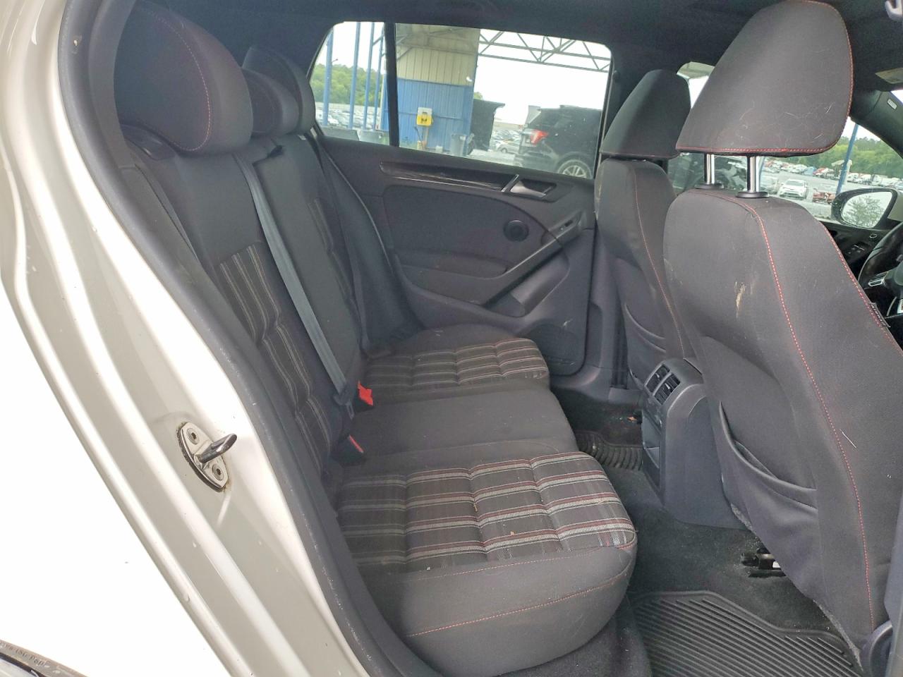 2012 Volkswagen Gti Белый vin: WVWGV7AJ4CW108445