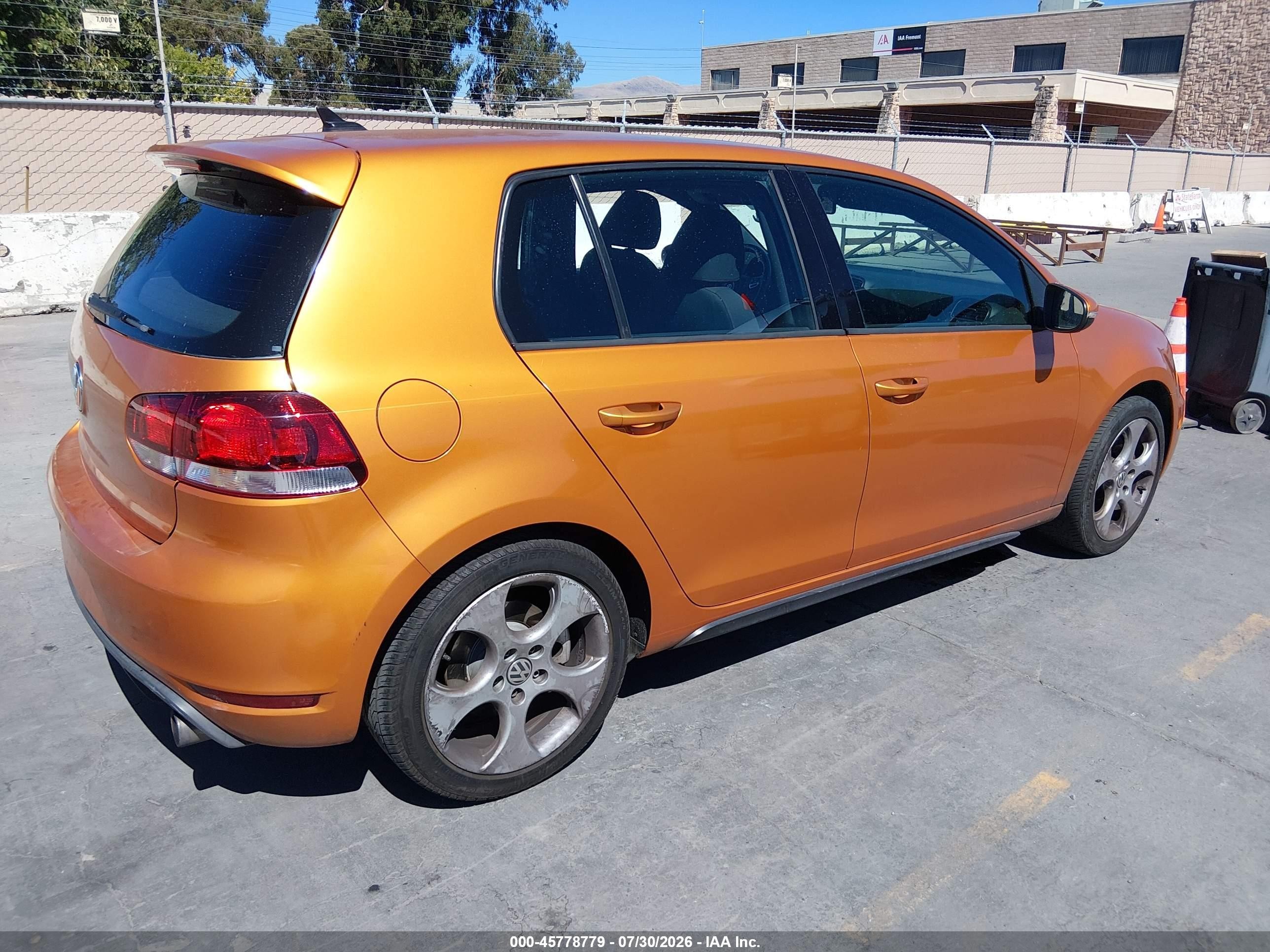 2010 Volkswagen Gti 4-door Оранжевый vin: WVWGV7AJ7AW313724