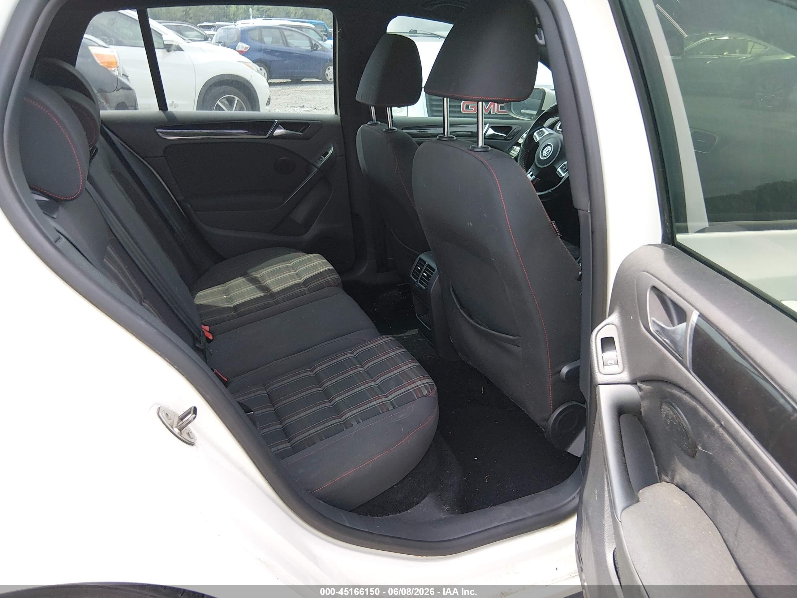 2011 Volkswagen Gti 4-door White vin: WVWGV7AJ8BW115459