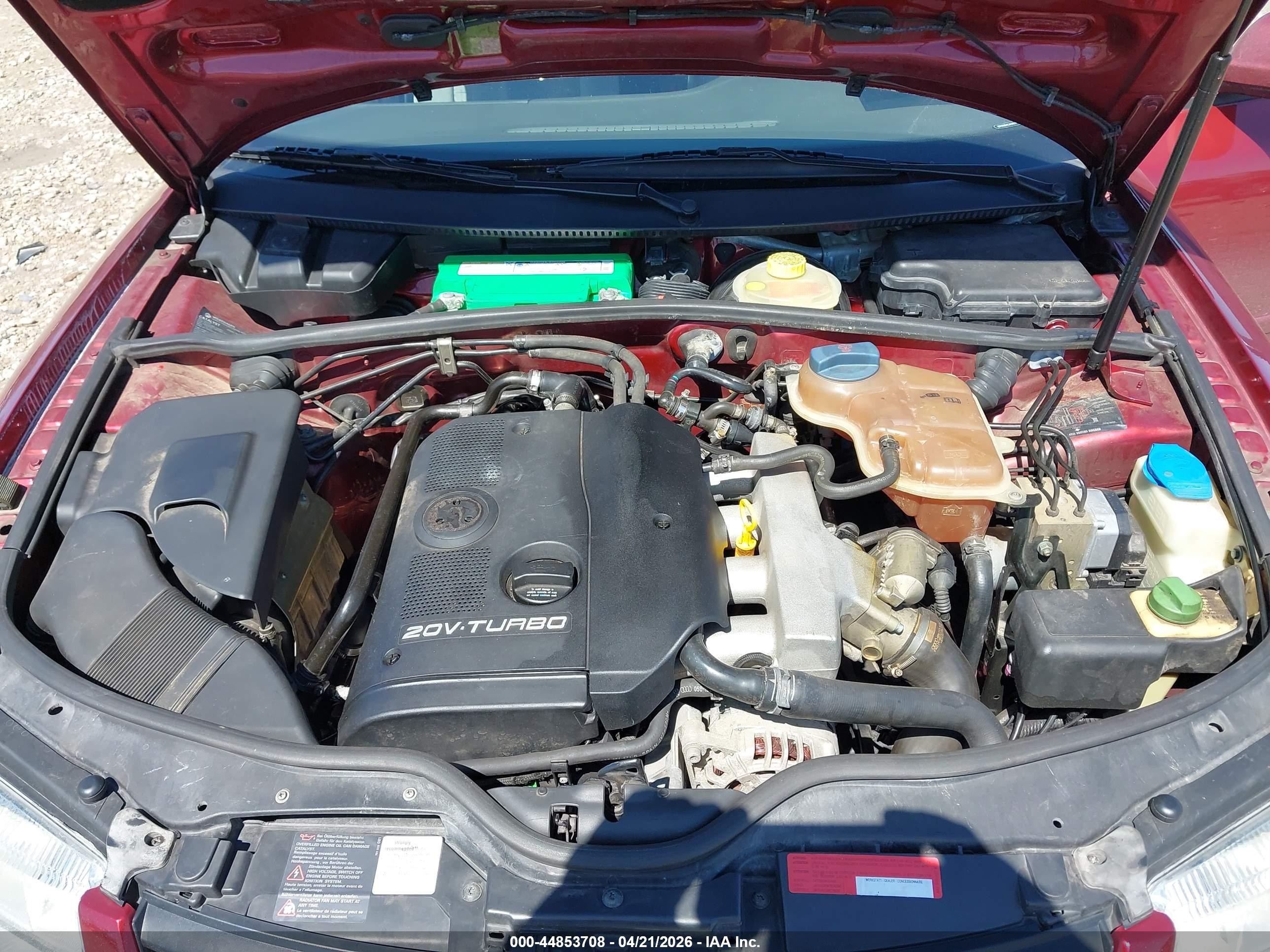 2001 Volkswagen Passat Gls Red vin: WVWHC63B31E031046