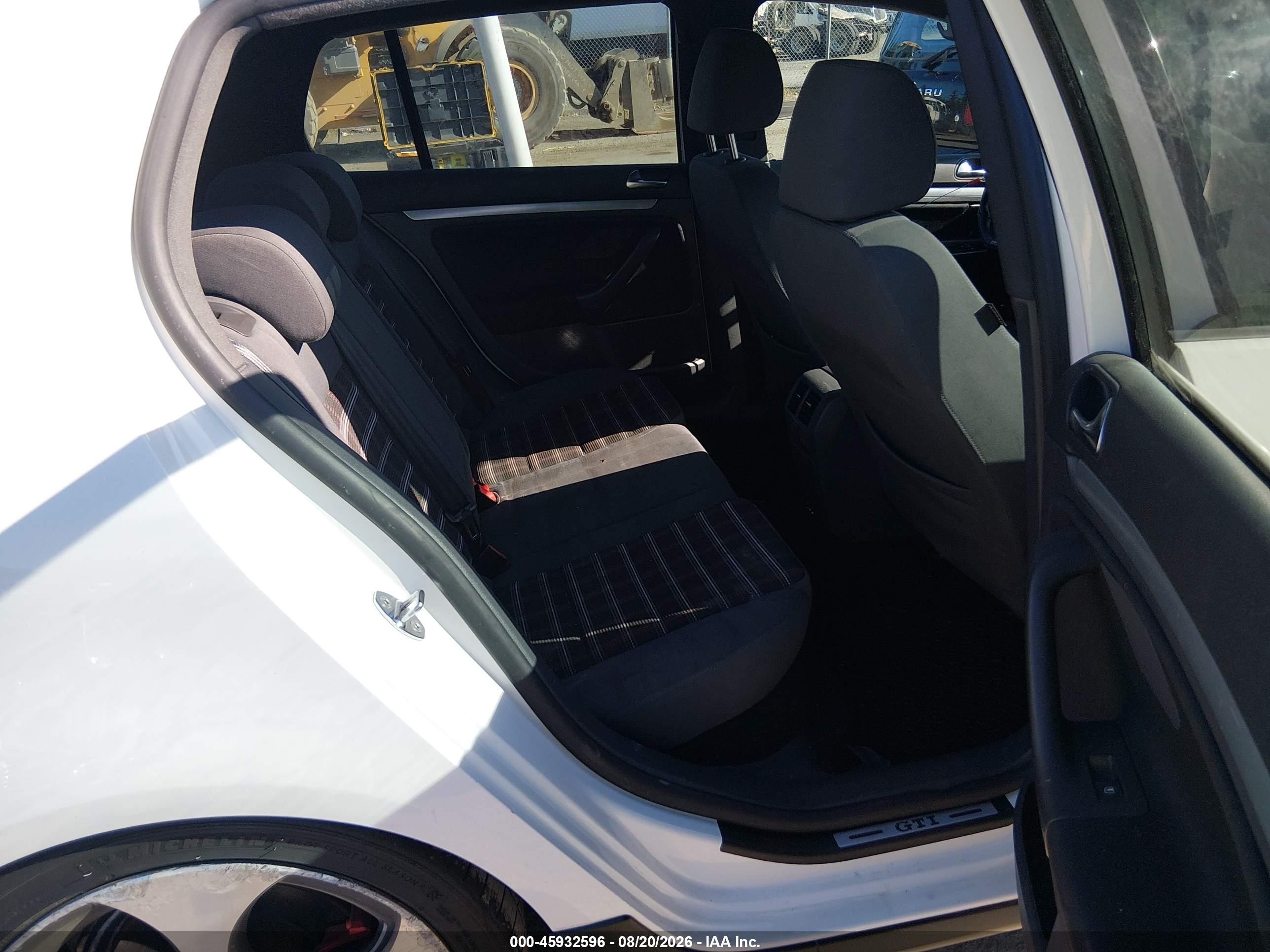 2009 Volkswagen Gti 4-door White vin: WVWHD71K39W148346