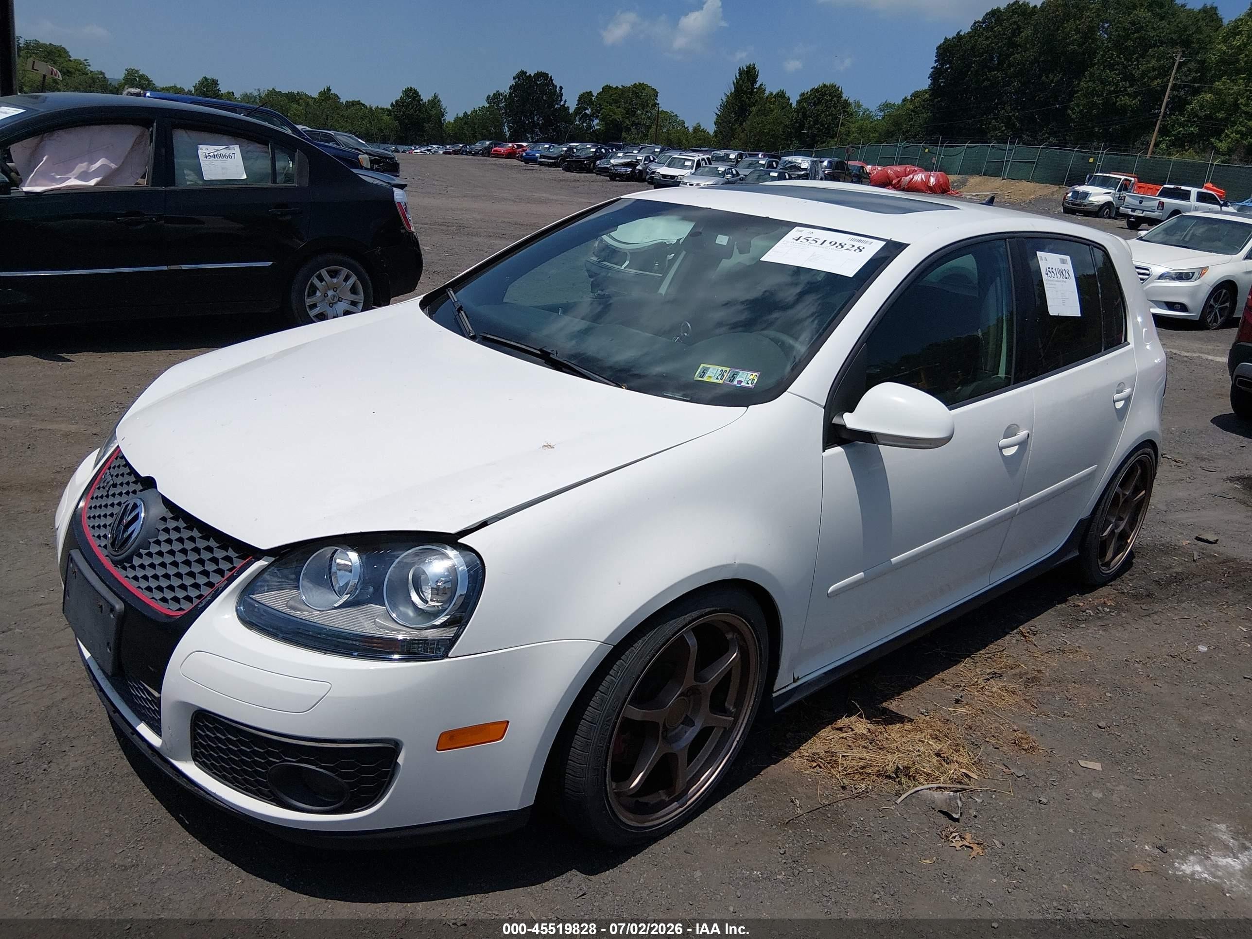 2009 Volkswagen Gti 4-door White vin: WVWHD71K69W148339