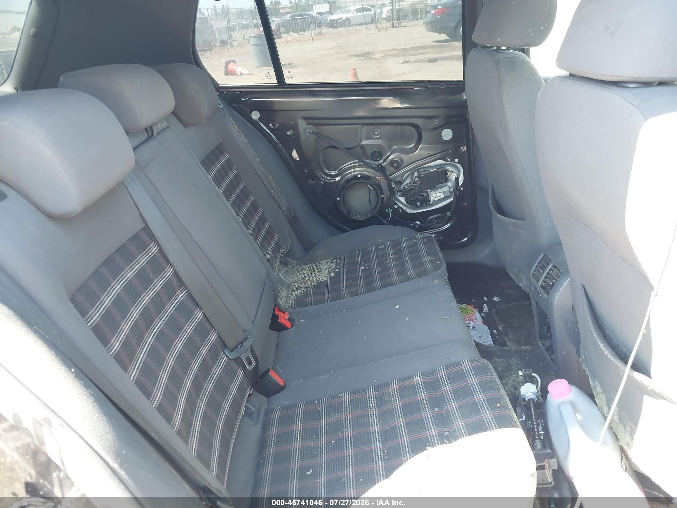 2009 Volkswagen Gti 4-door Black vin: WVWHD71K99W133592