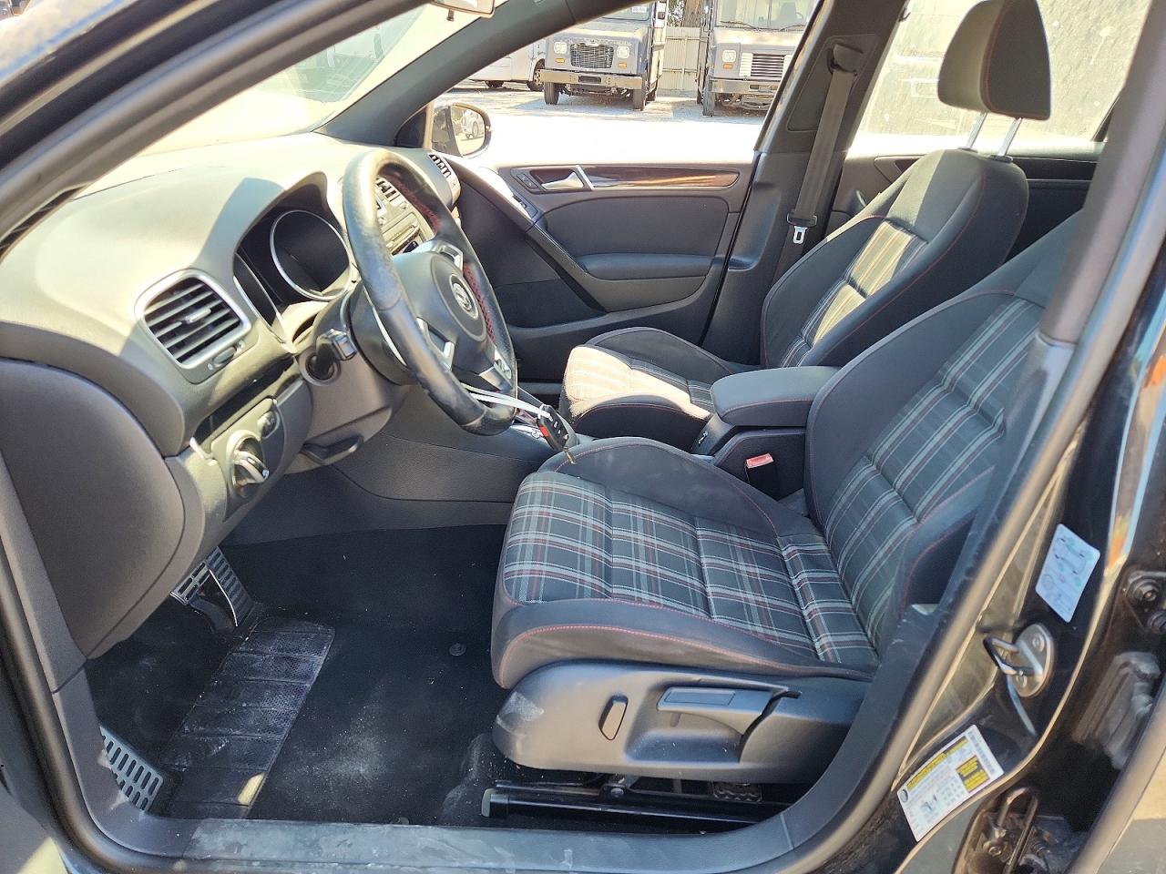 2012 Volkswagen Gti Black vin: WVWHD7AJ0CW246426