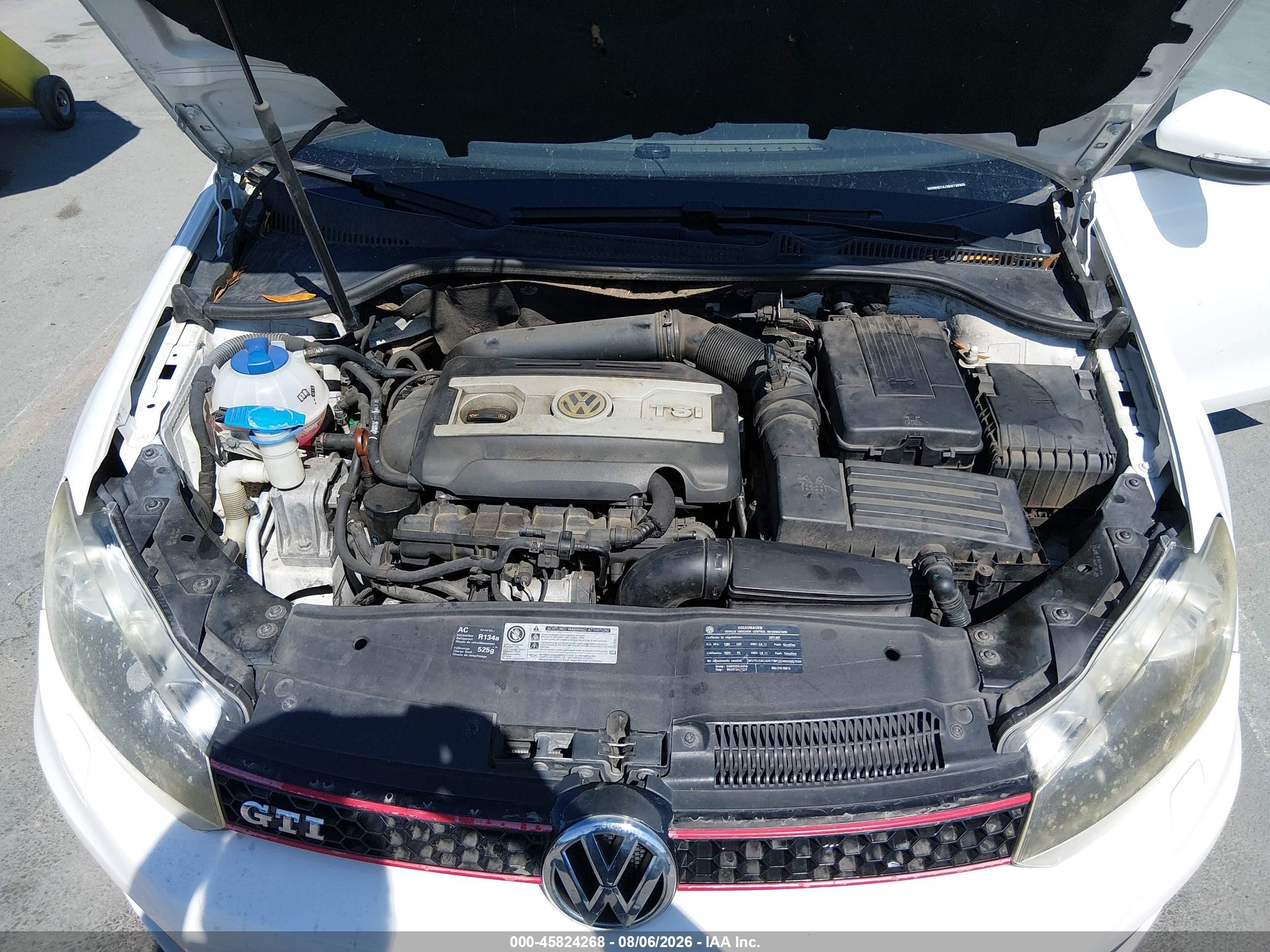 2011 Volkswagen Gti 4-door White vin: WVWHD7AJ3BW128305