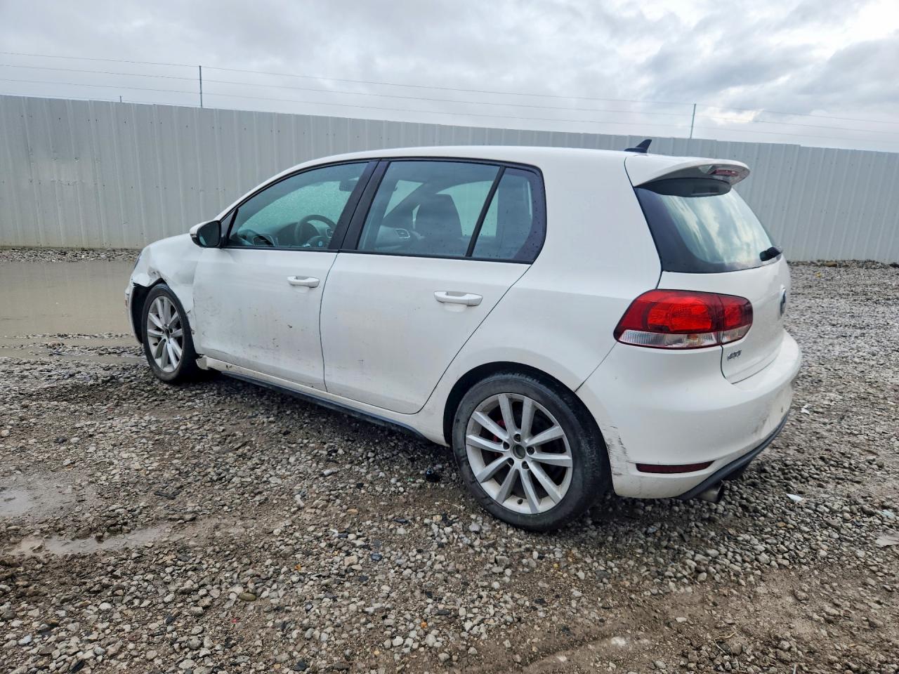 2014 Volkswagen Gti White vin: WVWHD7AJ3EW007410
