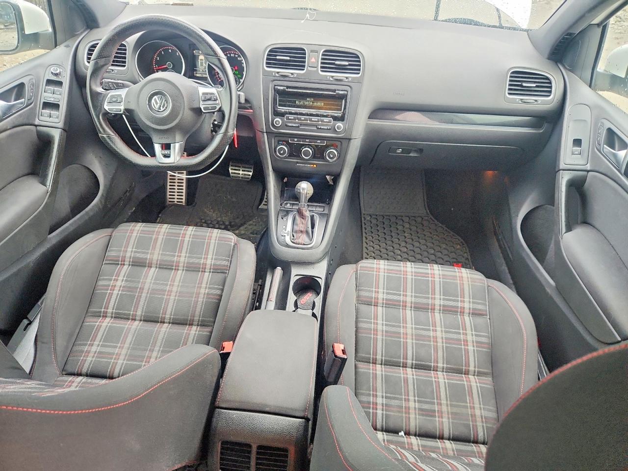2014 Volkswagen Gti White vin: WVWHD7AJ3EW007410