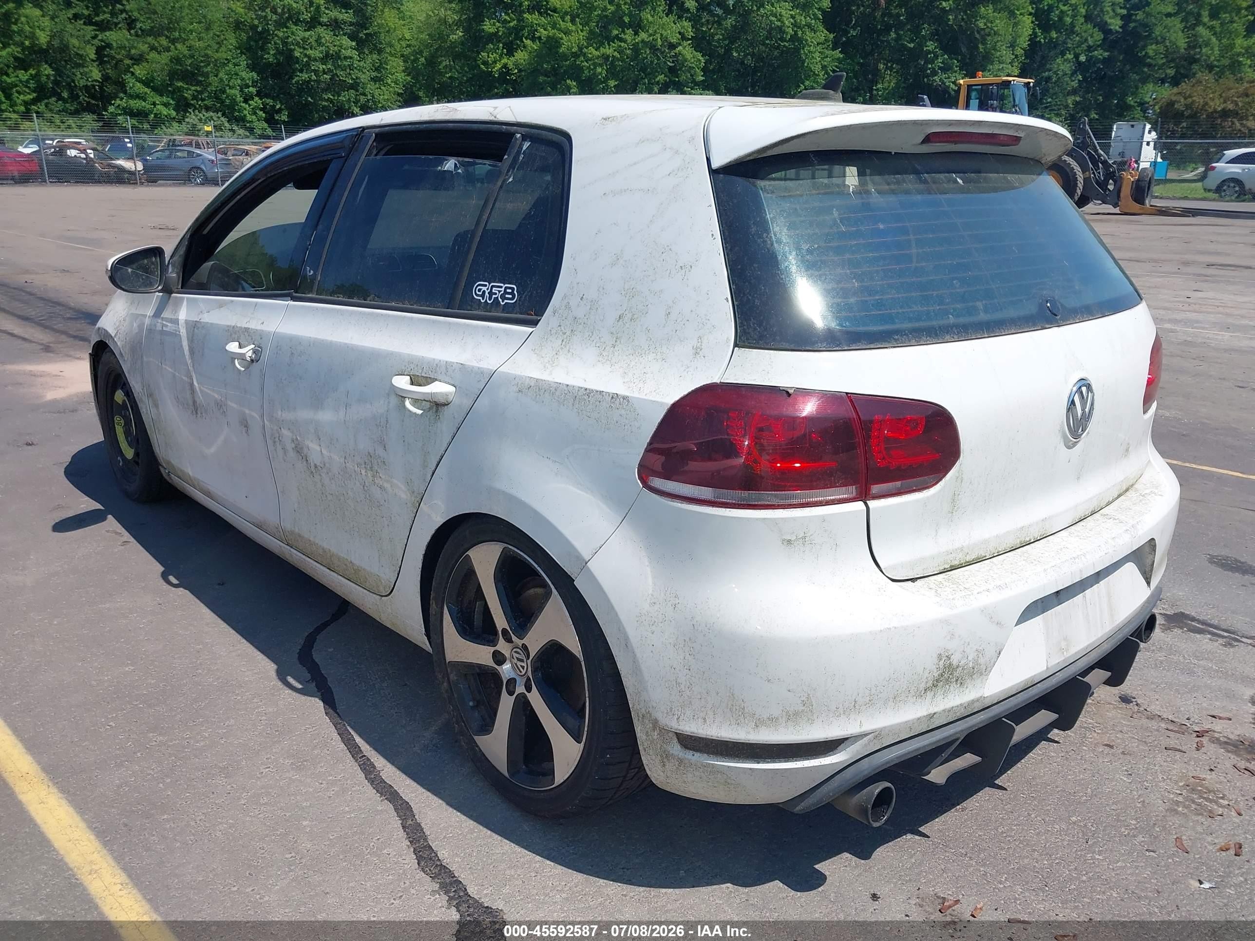 2013 Volkswagen Gti 4-door/4-door Autobahn/drivers Edition/wolfsburg Edition White vin: WVWHD7AJ4DW139977