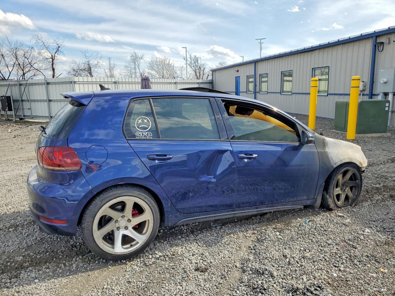2011 Volkswagen Gti Blue vin: WVWHD7AJ5BW159734