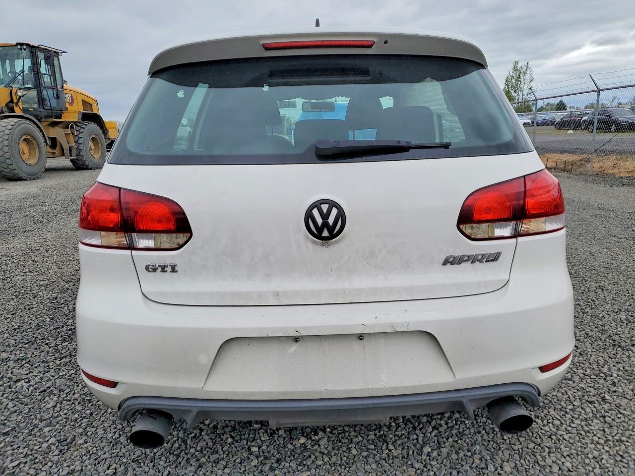 2011 Volkswagen Gti Белый vin: WVWHD7AJ6BW187834