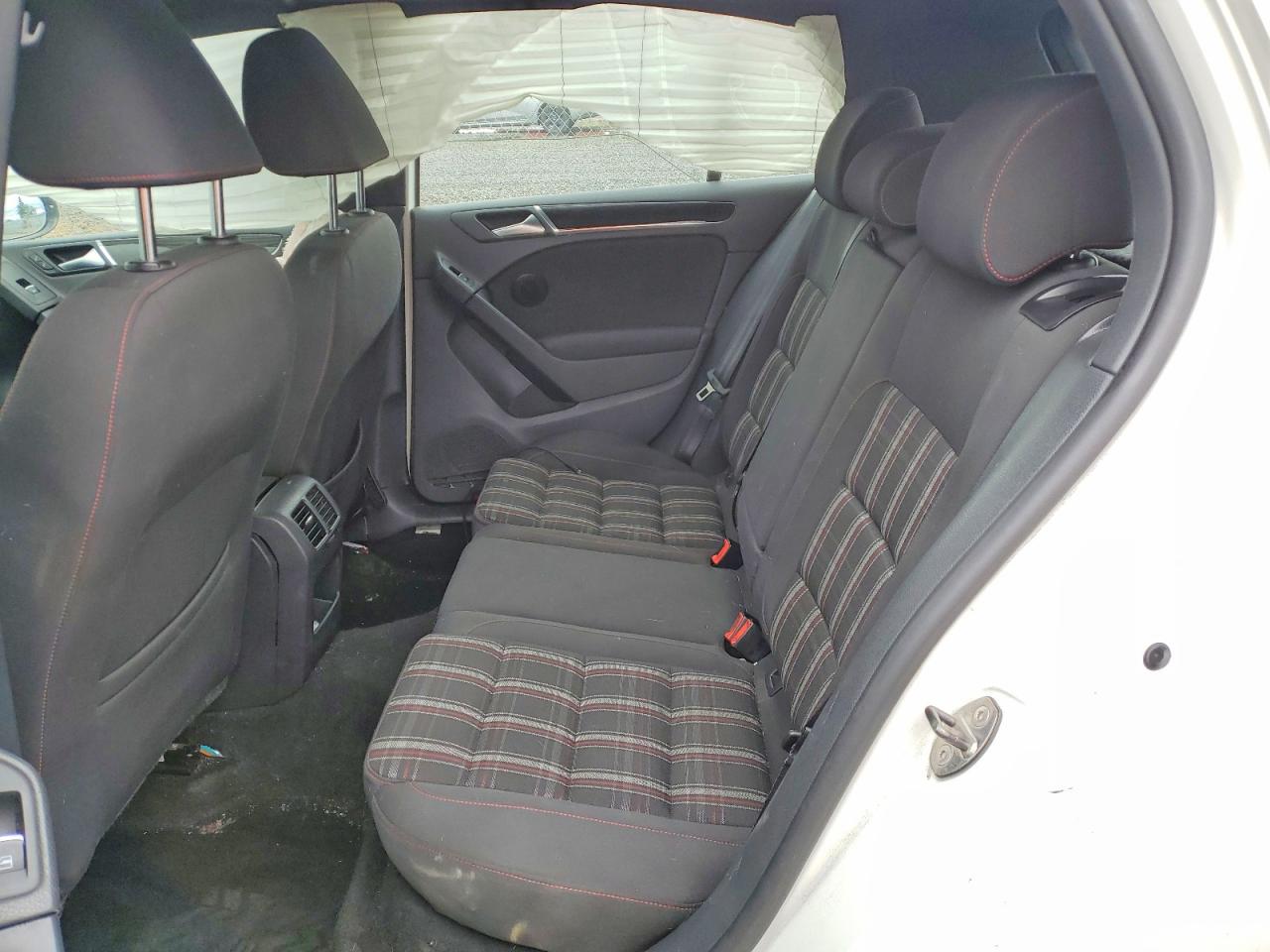 2011 Volkswagen Gti Белый vin: WVWHD7AJ6BW187834
