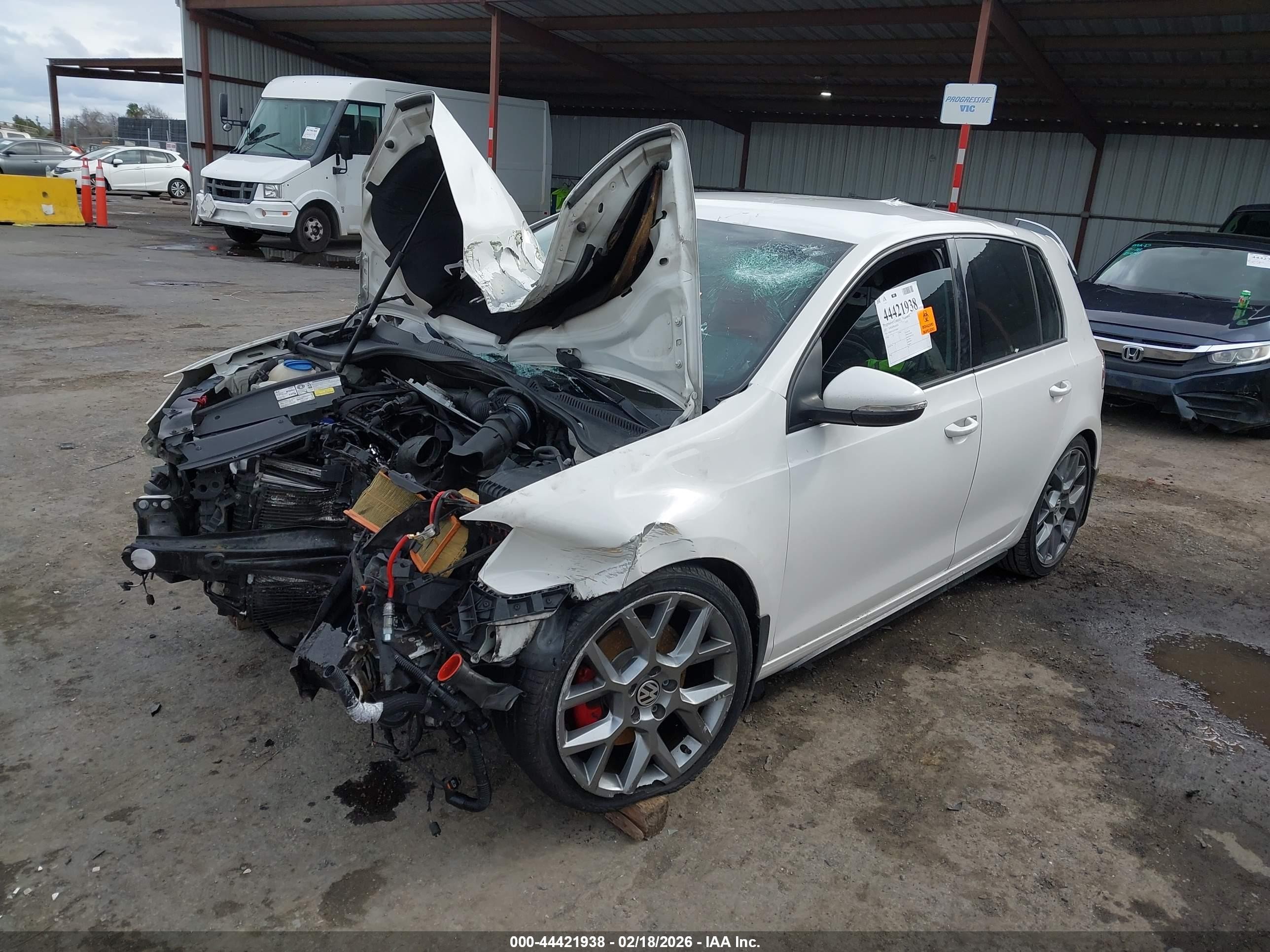 2012 Volkswagen Gti 4-door White vin: WVWHD7AJ7CW188427