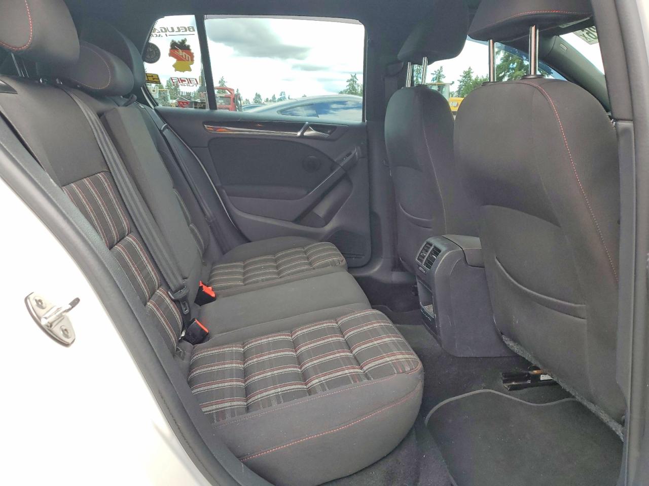 2013 Volkswagen Gti Белый vin: WVWHD7AJ7DW115446