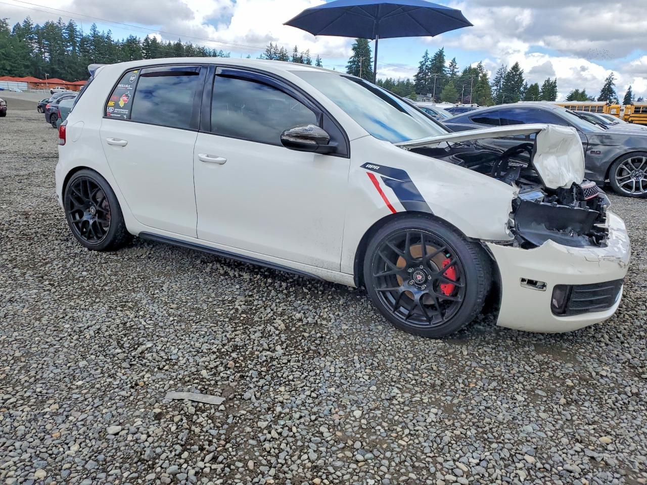 2013 Volkswagen Gti Белый vin: WVWHD7AJ7DW115446