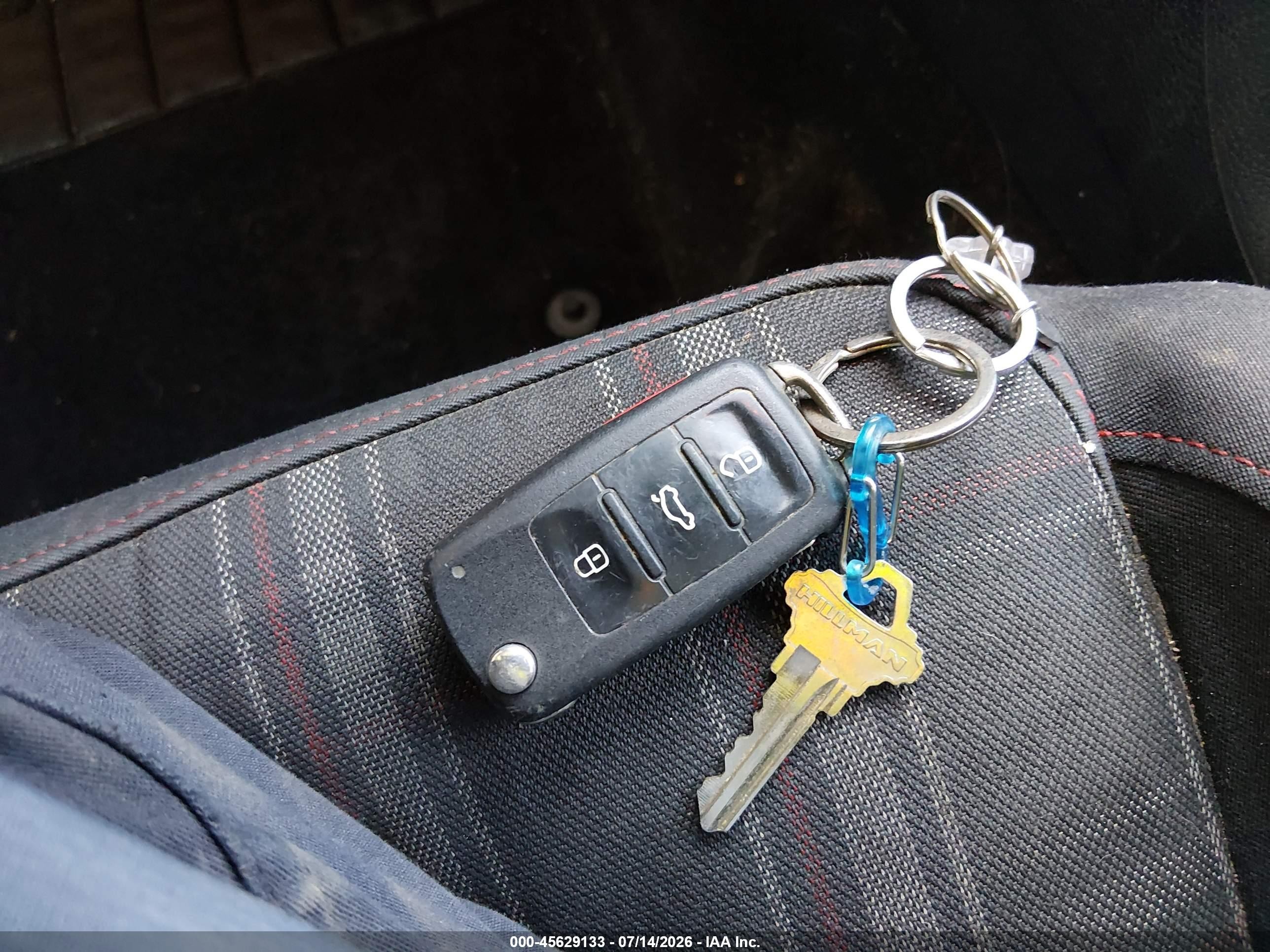 2011 Volkswagen Gti 4-door Gray vin: WVWHD7AJ8BW191853