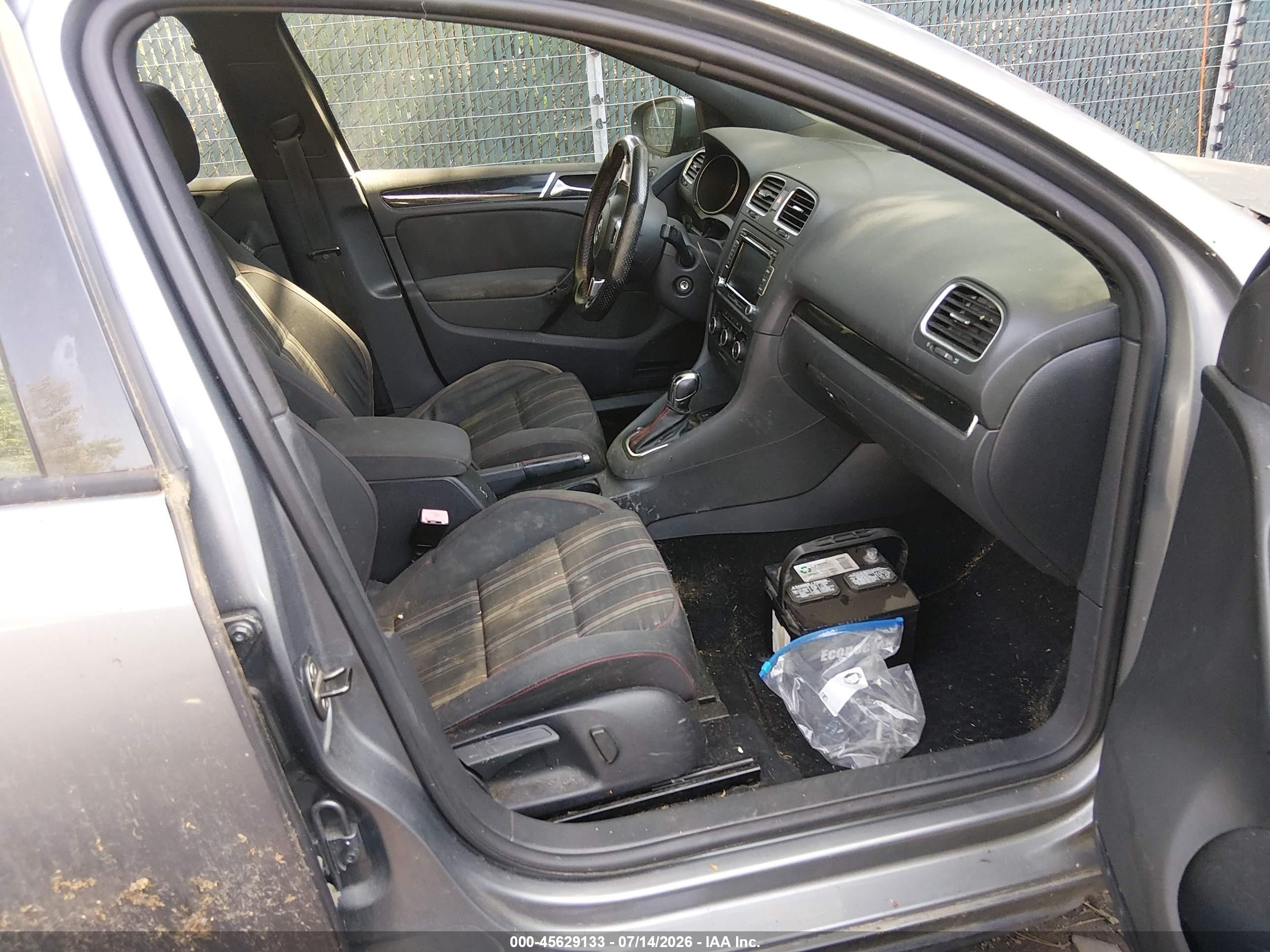 2011 Volkswagen Gti 4-door Gray vin: WVWHD7AJ8BW191853