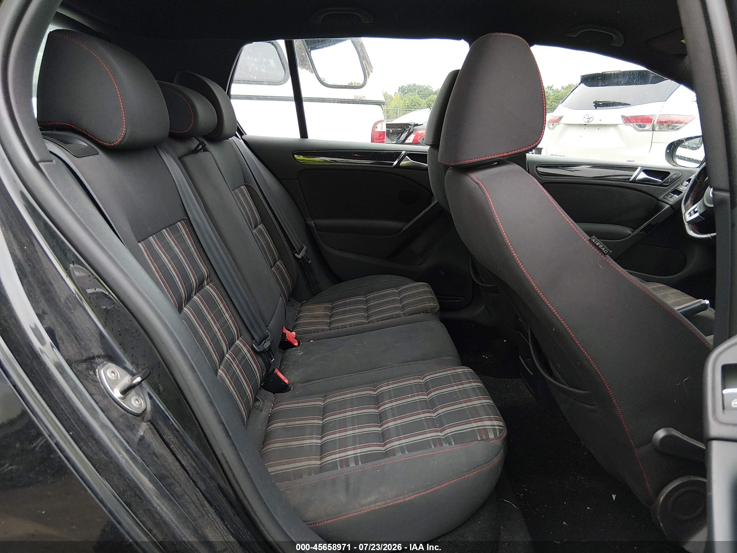 2013 Volkswagen Gti 4-door Black vin: WVWHD7AJ8DW043625