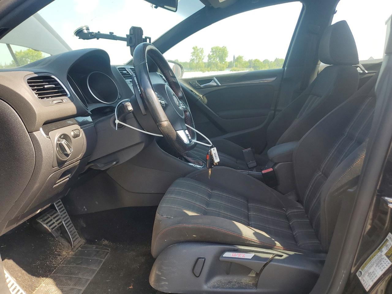 2014 Volkswagen Gti Black vin: WVWHD7AJ8EW010710
