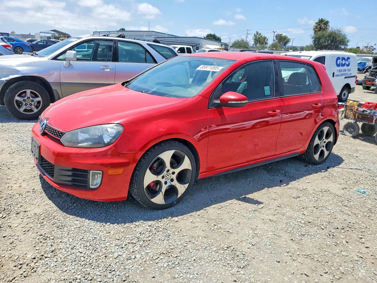 2012 Volkswagen Gti 4d 2.0t Ab Red vin: WVWHD7AJ9CW349568