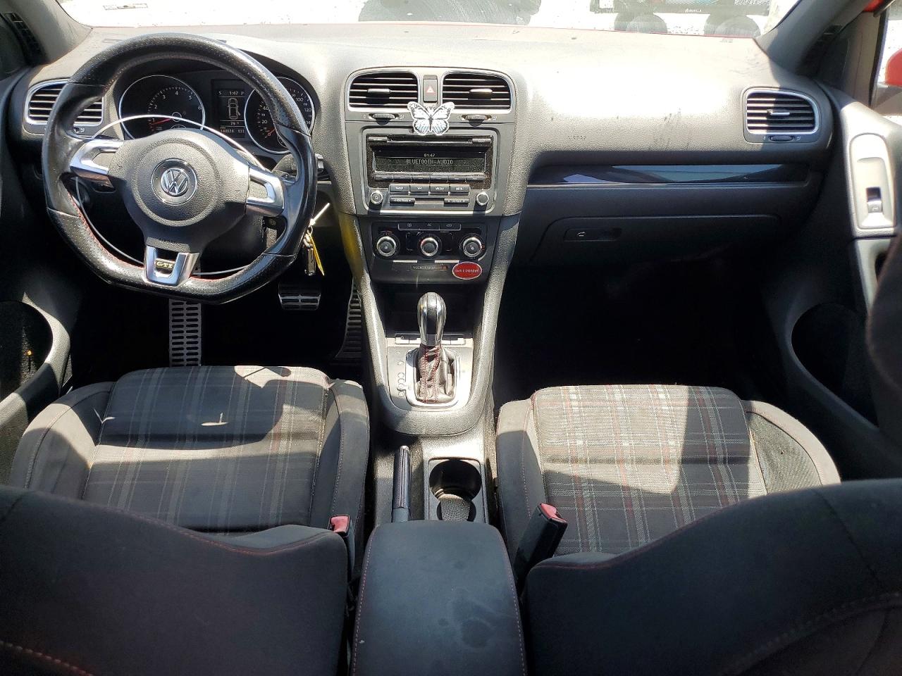 2012 Volkswagen Gti 4d 2.0t Ab Red vin: WVWHD7AJ9CW349568