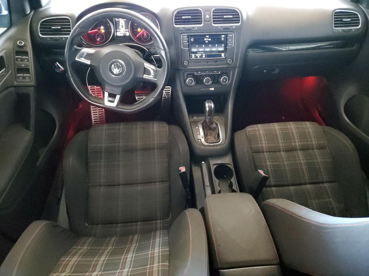 2012 Volkswagen Gti Белый vin: WVWHD7AJXCW205625