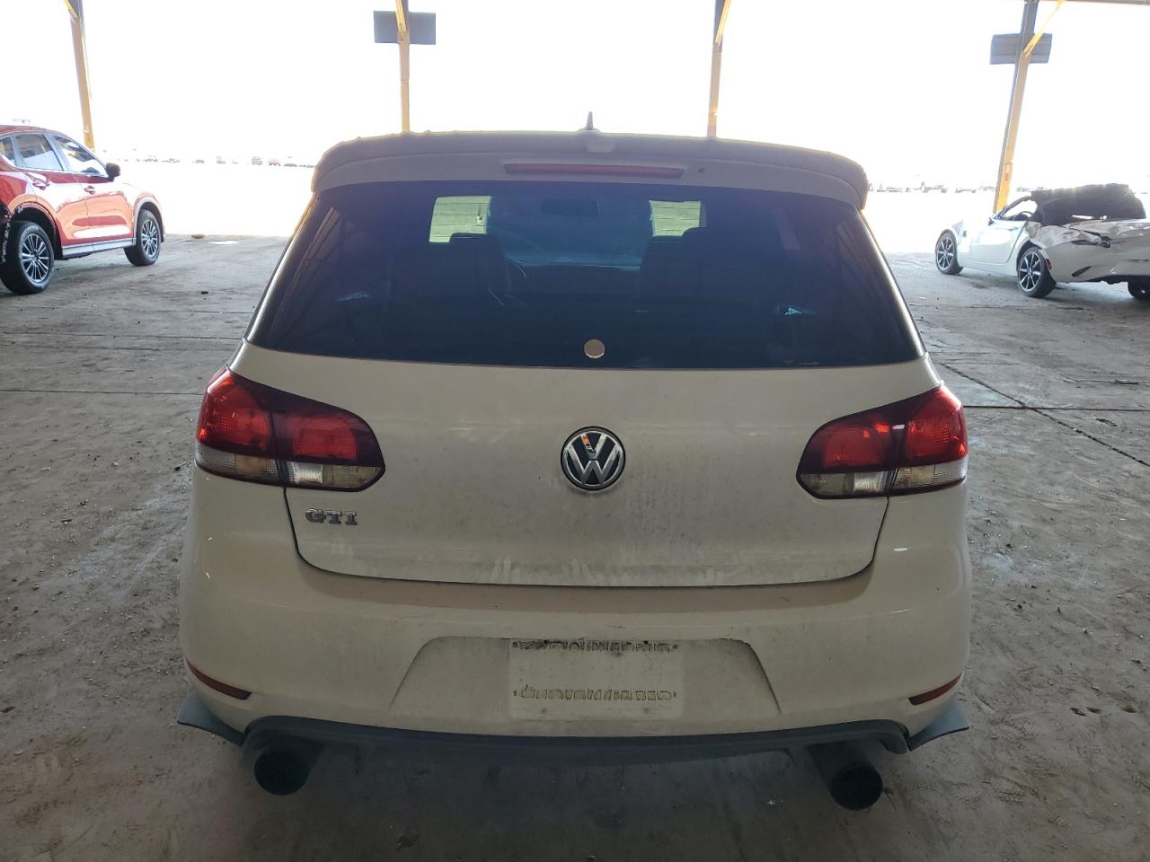 2012 Volkswagen Gti Белый vin: WVWHD7AJXCW205625
