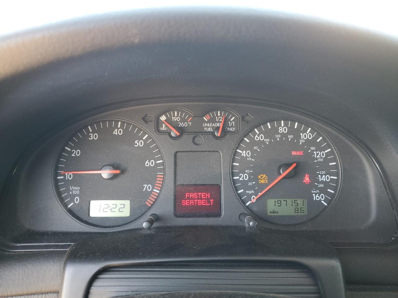 2001 Volkswagen Passat Gls Silver vin: WVWHH63B71E003865