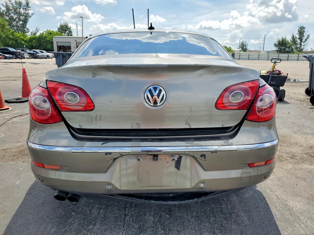 2009 Volkswagen Cc Luxury Желто-коричневый vin: WVWHL73C09E529280