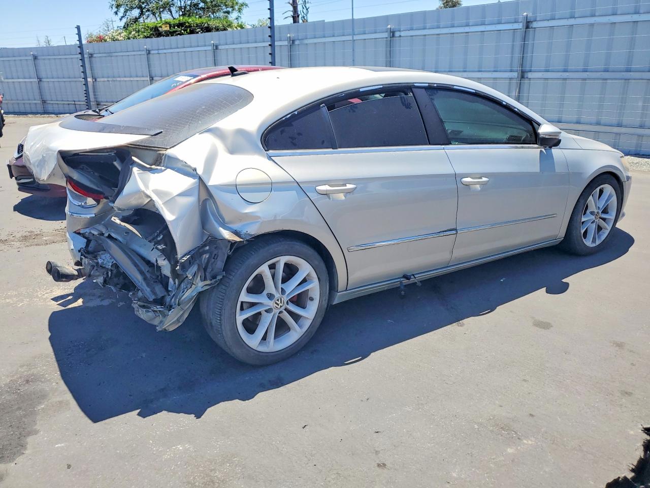 2010 Volkswagen Cc Luxury Серебряный vin: WVWHL7AN4AE513057