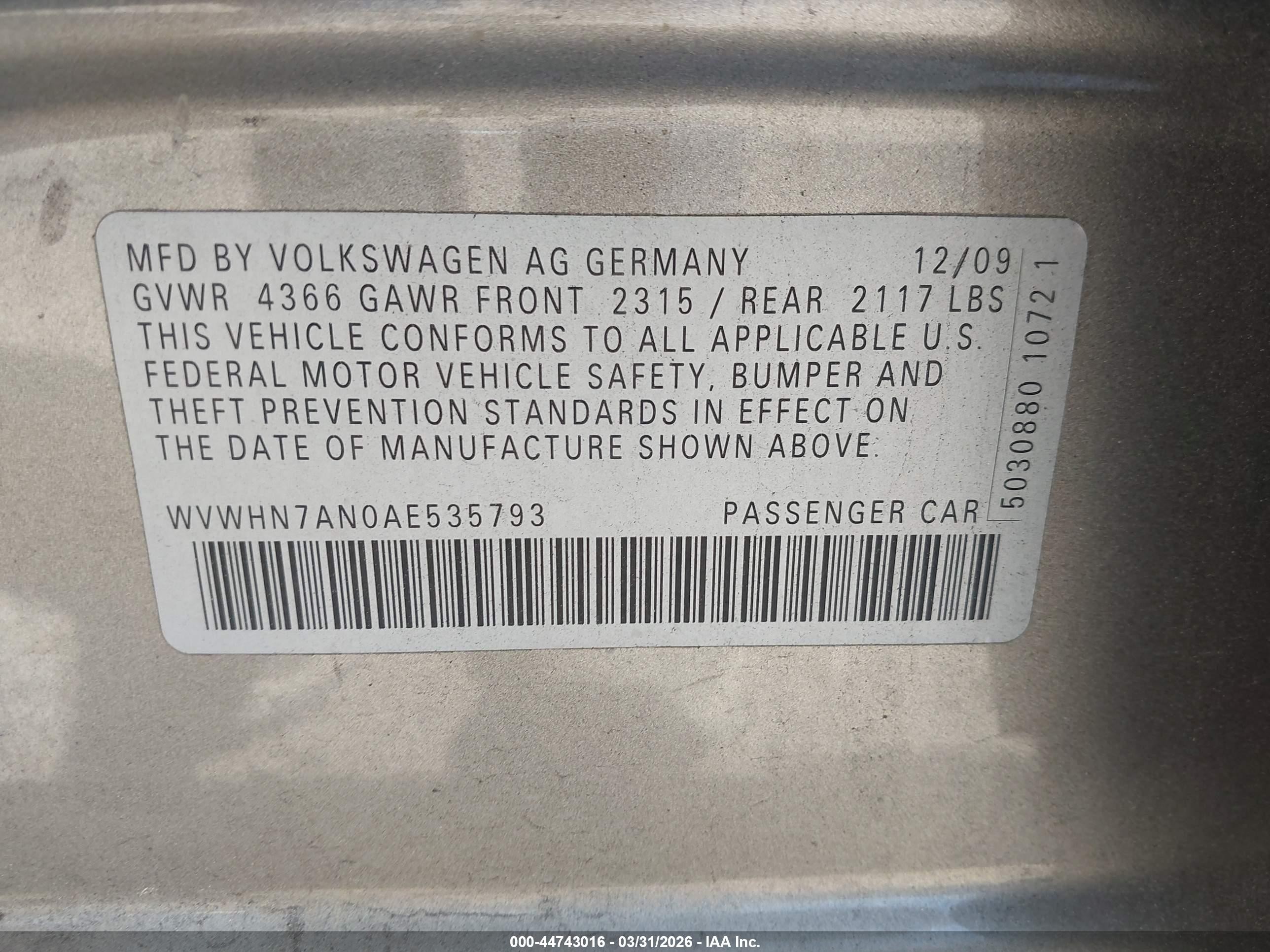 2010 Volkswagen Cc Luxury Серебряный vin: WVWHN7AN0AE535793