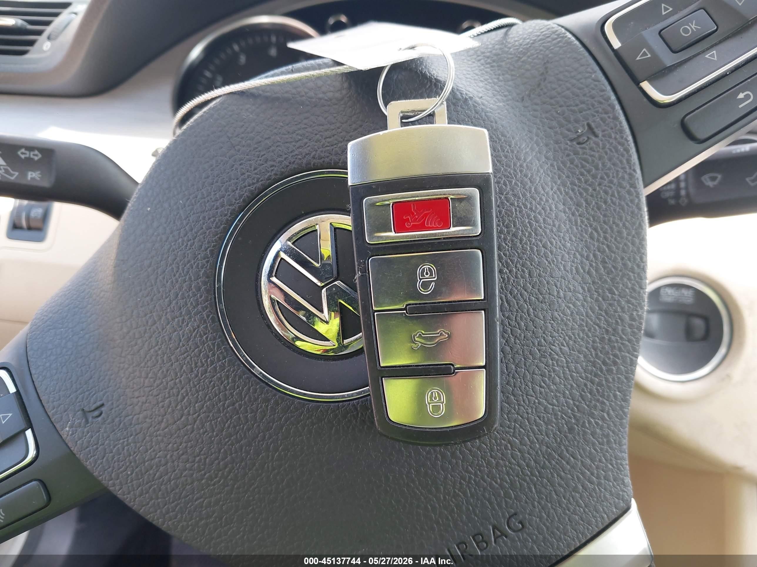 2010 Volkswagen Cc Luxury Серый vin: WVWHN7AN5AE538110