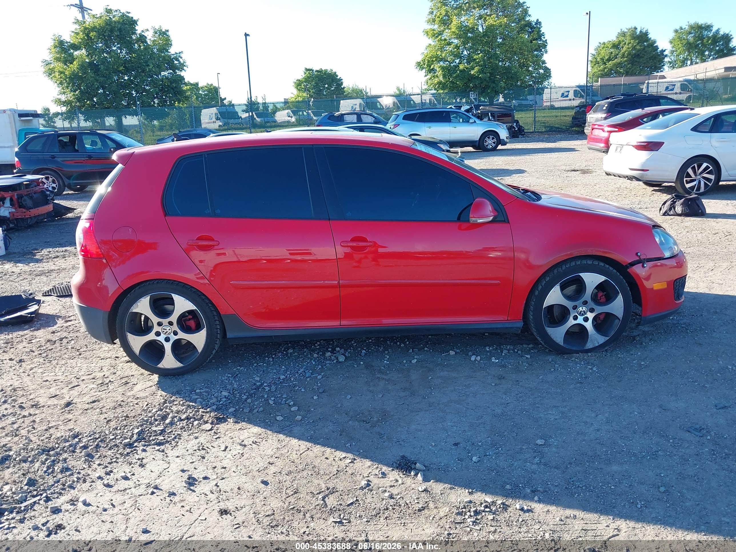 2009 Volkswagen Gti 4-door Red vin: WVWHV71K19W123443