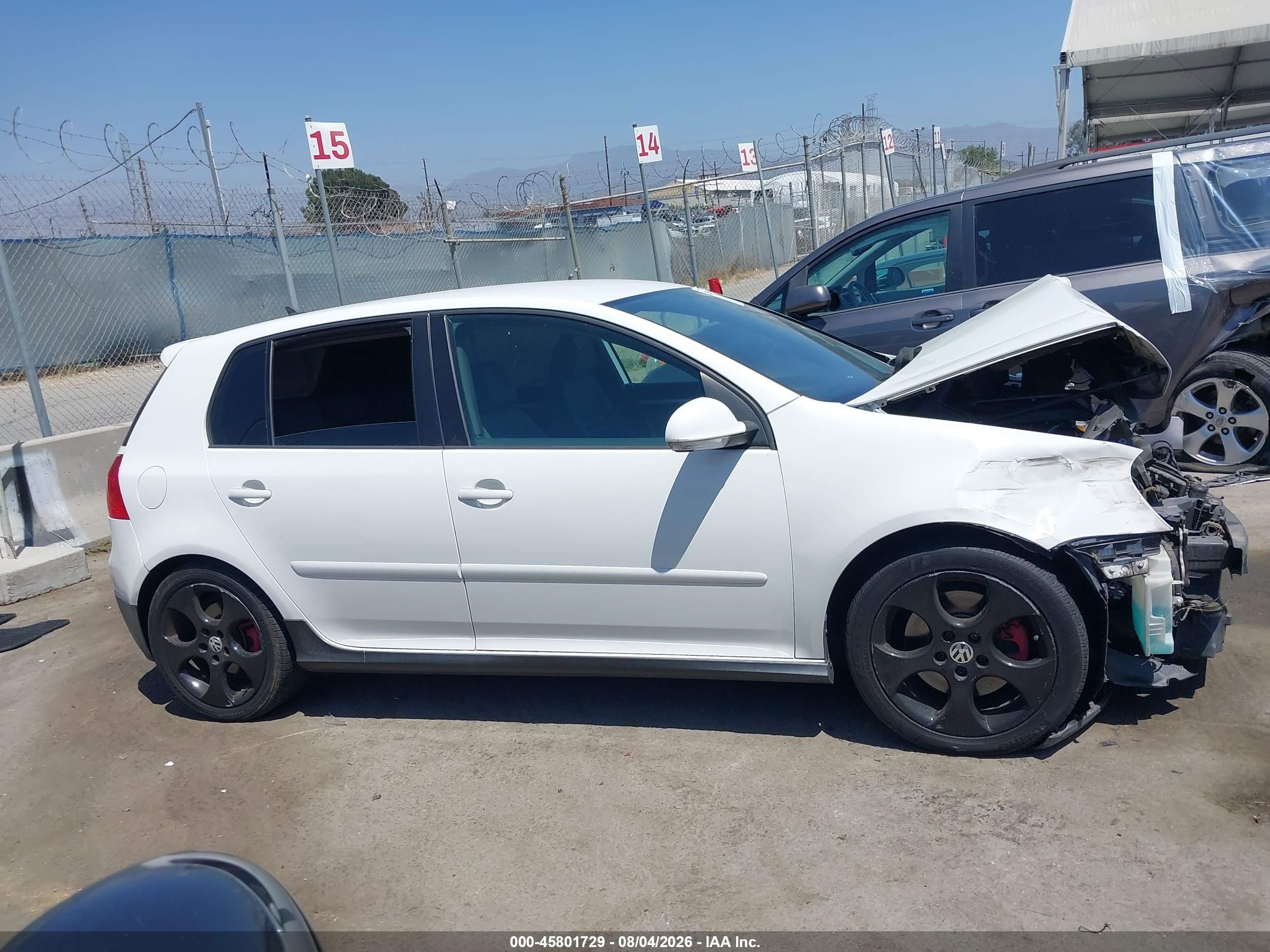 2008 Volkswagen Gti 4-door White vin: WVWHV71K78W178025