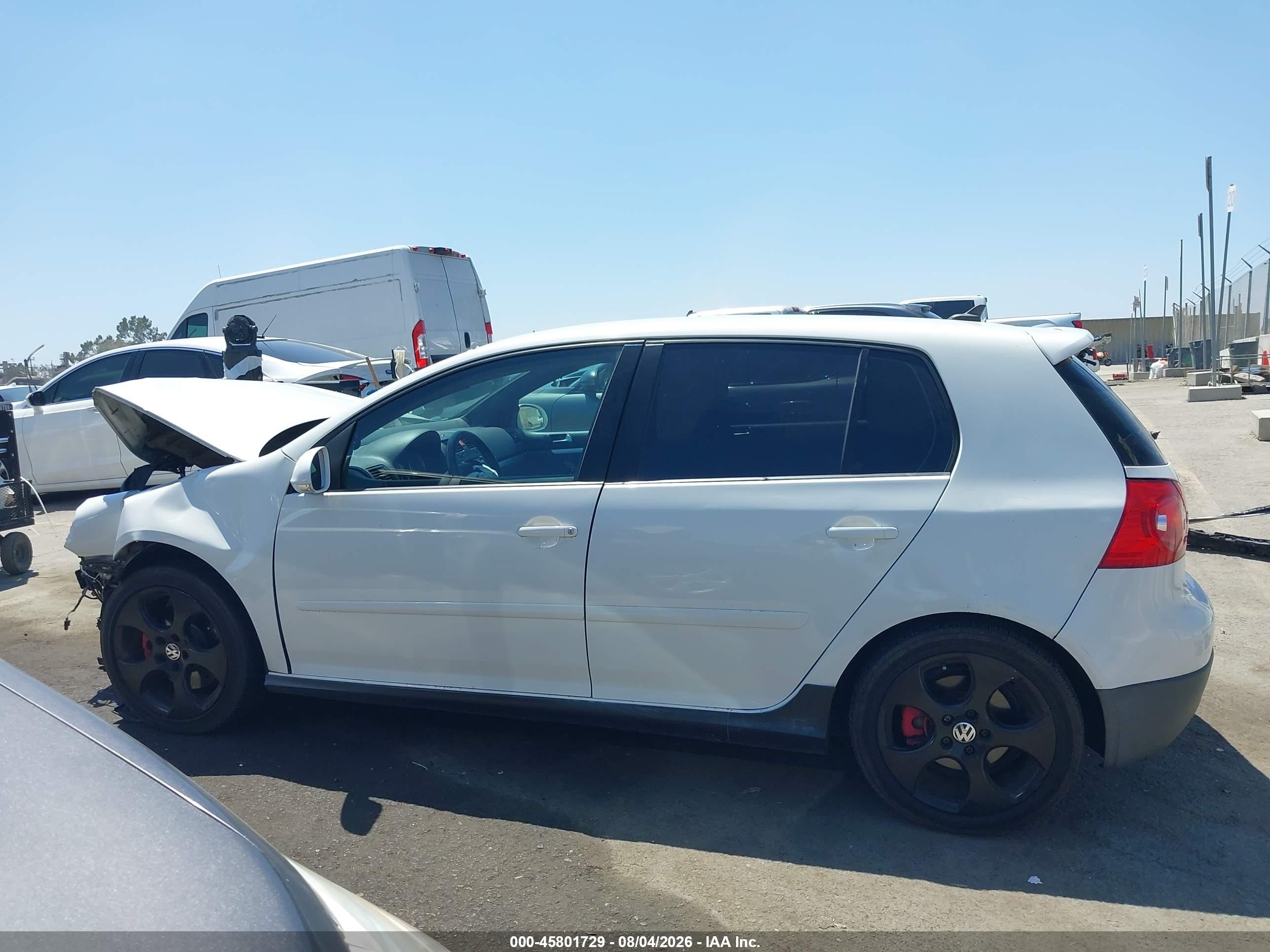 2008 Volkswagen Gti 4-door White vin: WVWHV71K78W178025