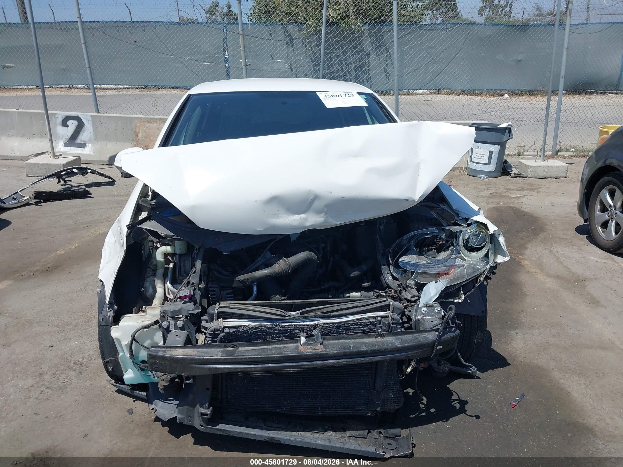 2008 Volkswagen Gti 4-door White vin: WVWHV71K78W178025