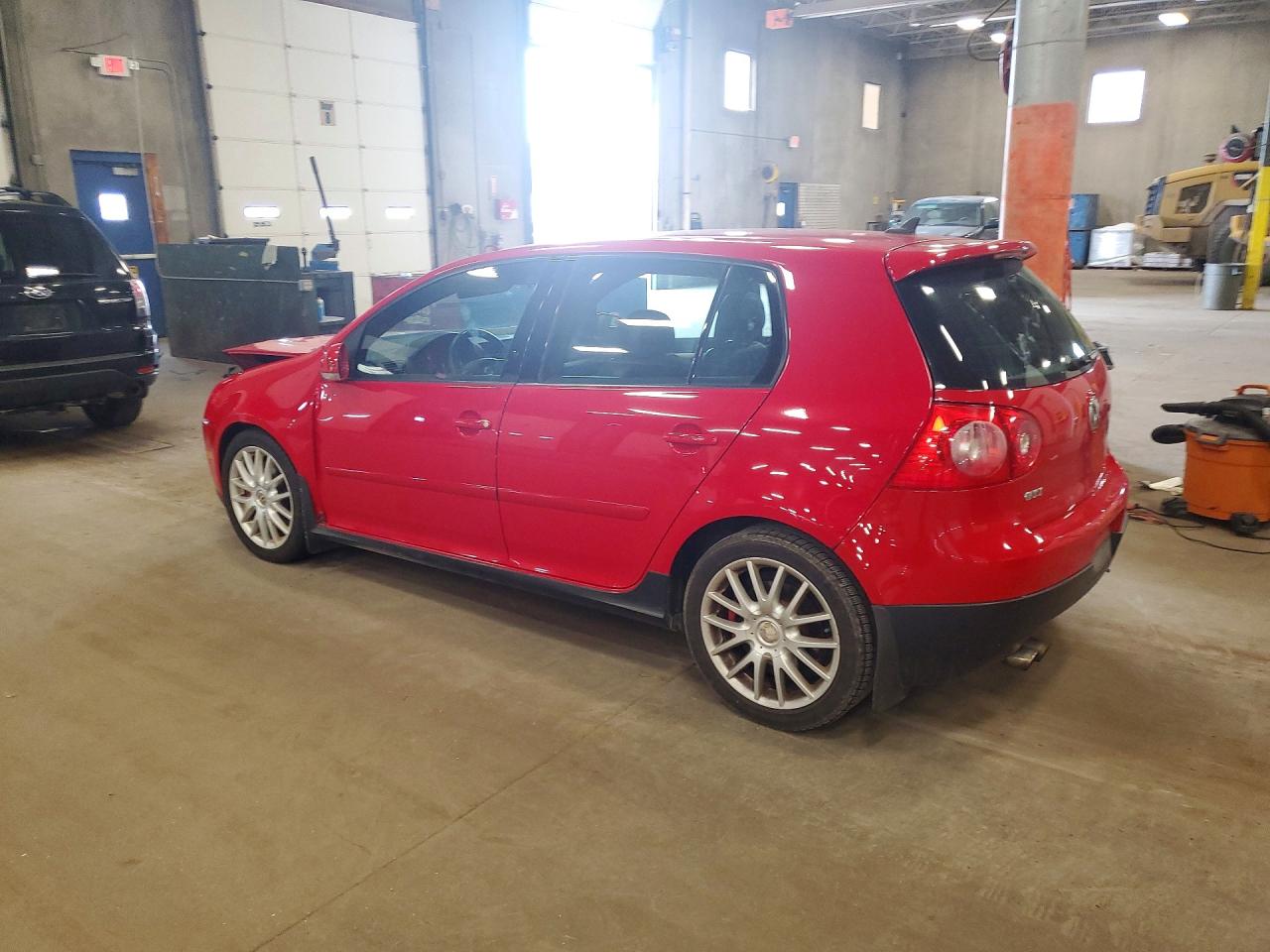 2007 Volkswagen New Gti Red vin: WVWHV71K87W099171